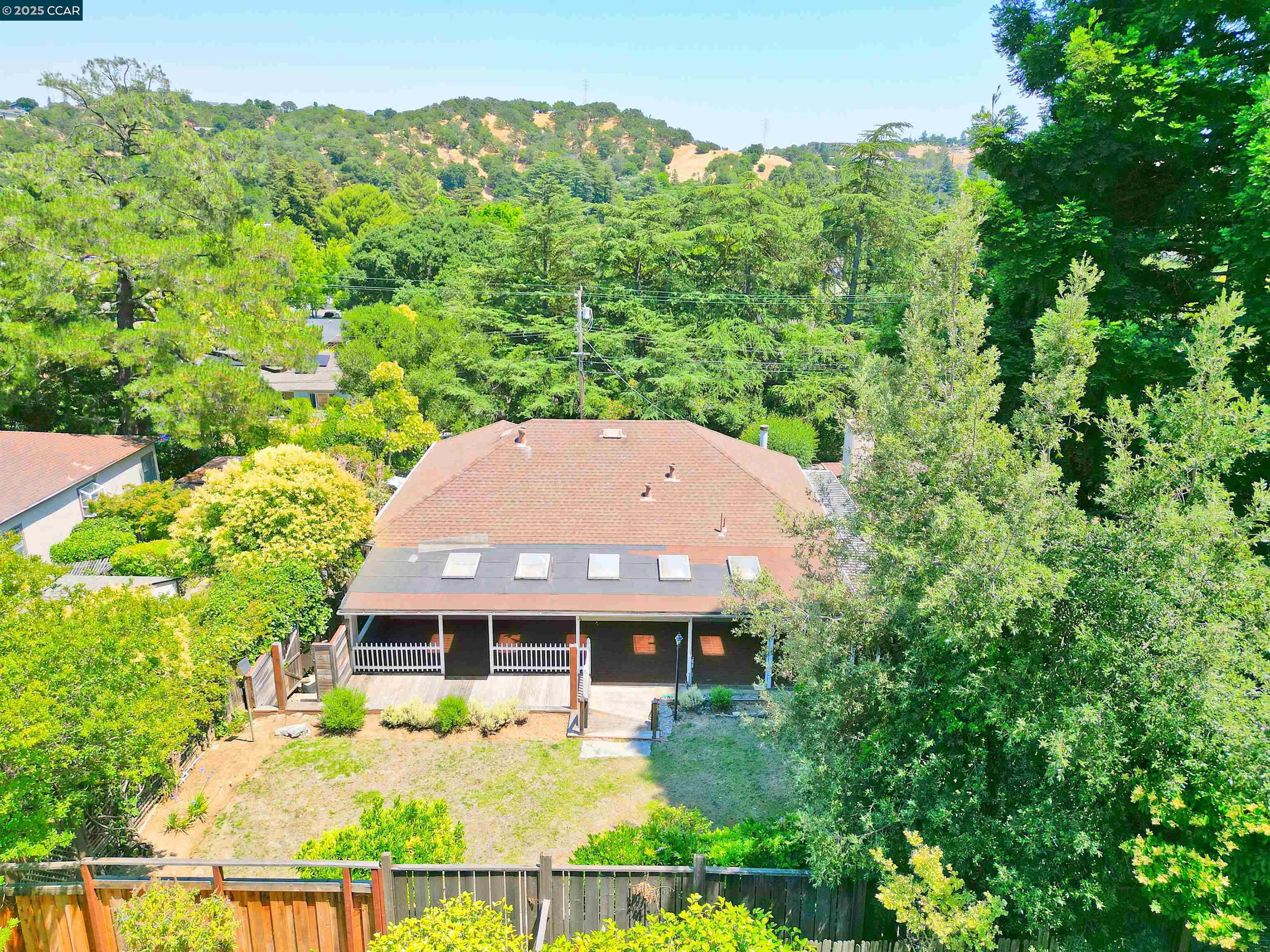 Detail Gallery Image 54 of 60 For 3810 Canyon Way, Martinez,  CA 94553 - 4 Beds | 3 Baths