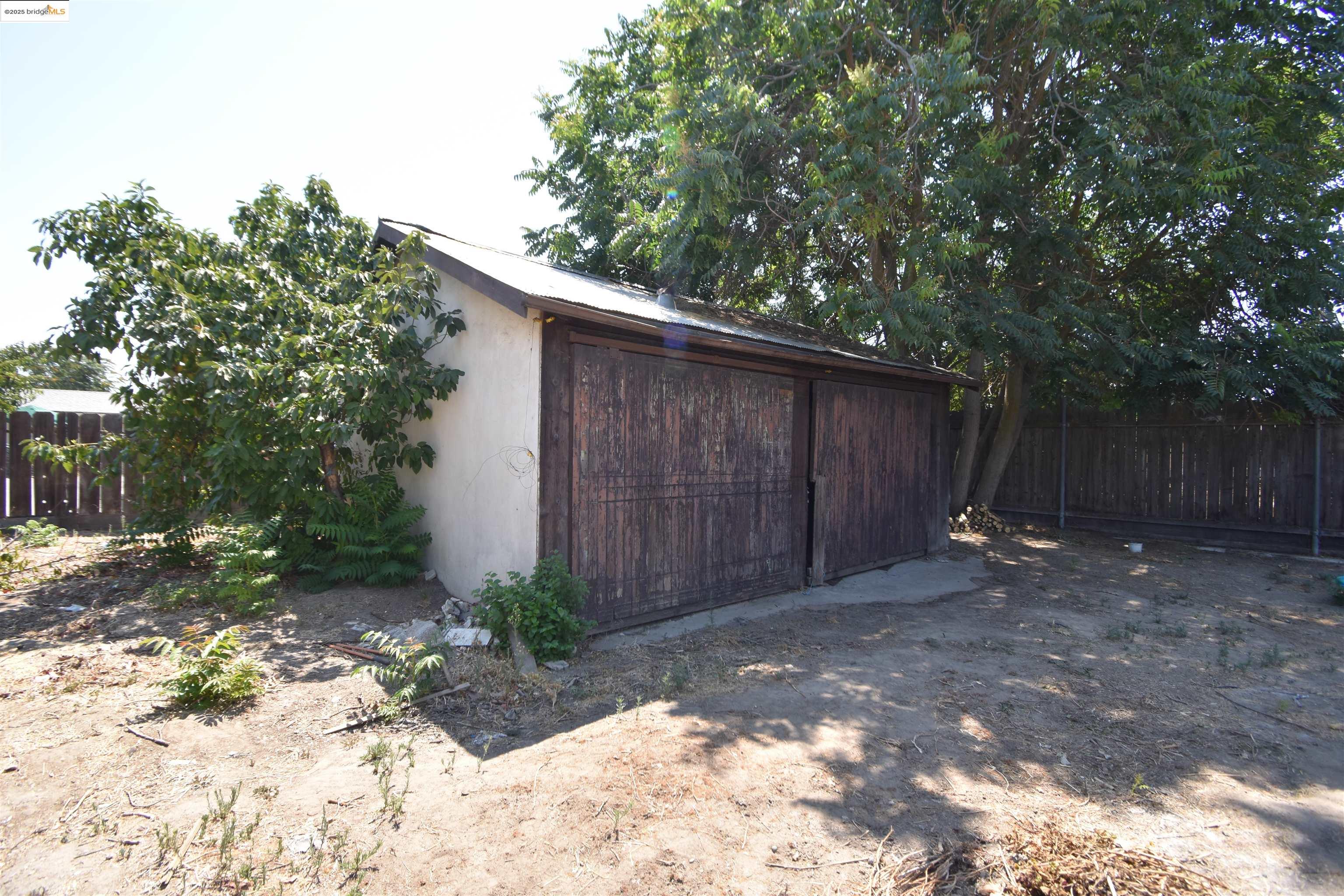 Detail Gallery Image 9 of 35 For 5100 Kiernan Ave, Salida,  CA 95368 - 3 Beds | 3 Baths