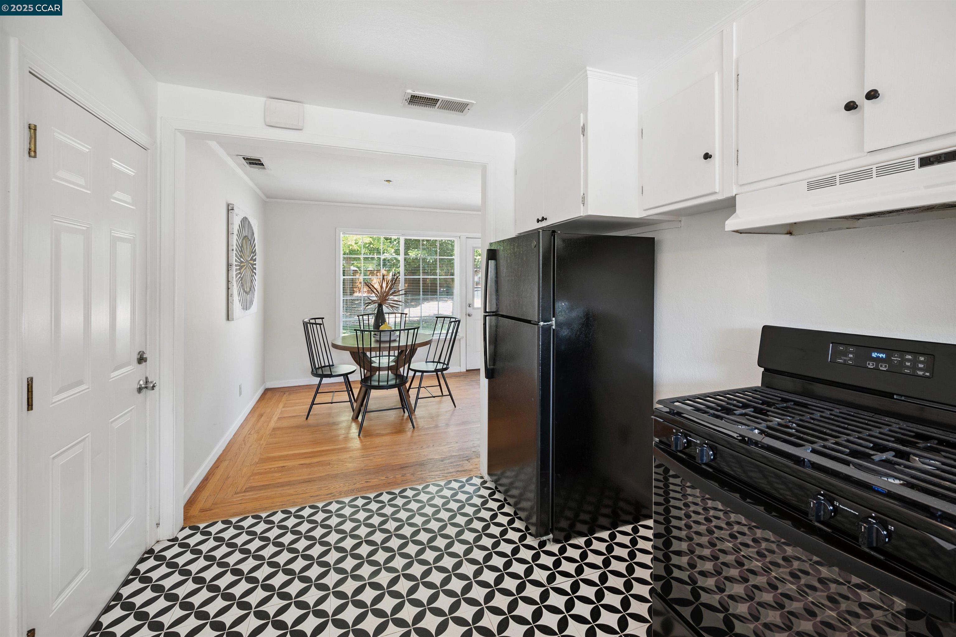 Detail Gallery Image 19 of 40 For 72 Orchard Court, Alamo,  CA 94506 - 3 Beds | 1 Baths