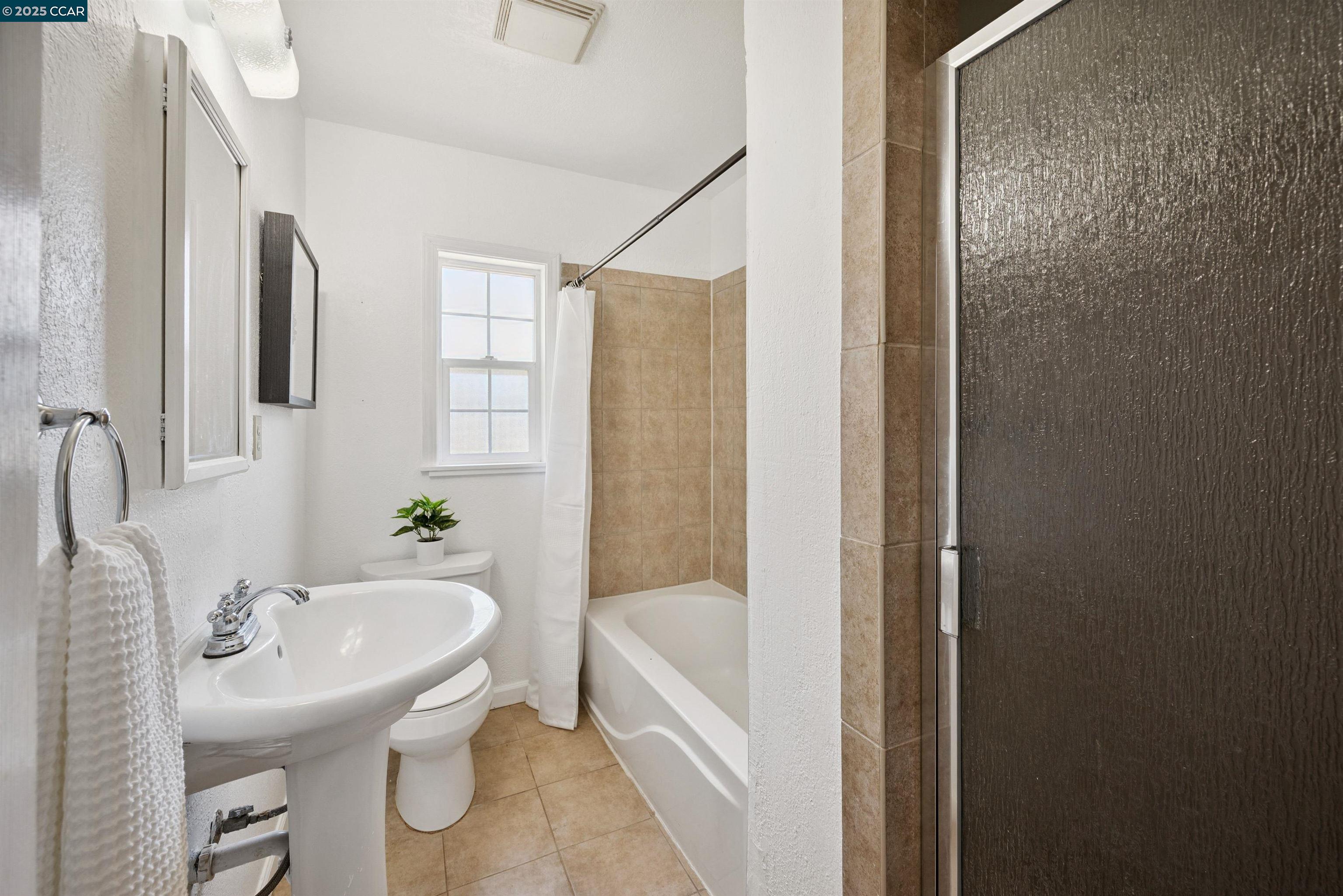 Detail Gallery Image 26 of 40 For 72 Orchard Court, Alamo,  CA 94506 - 3 Beds | 1 Baths