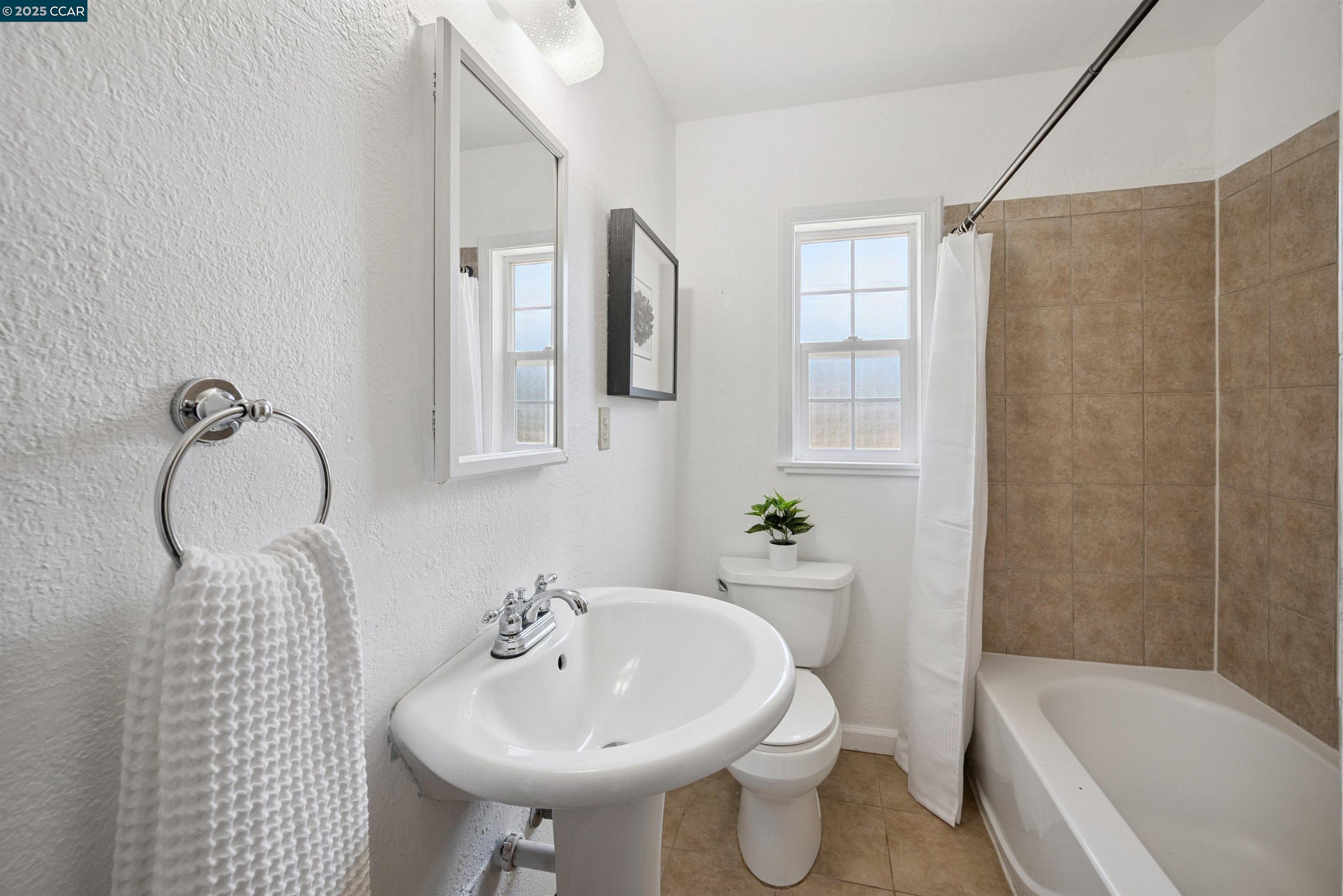Detail Gallery Image 27 of 40 For 72 Orchard Court, Alamo,  CA 94506 - 3 Beds | 1 Baths