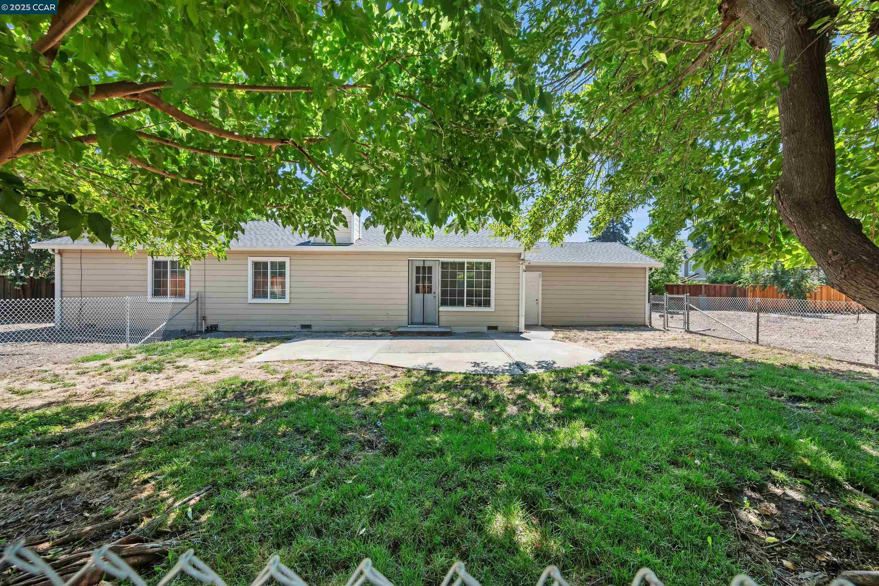 Detail Gallery Image 6 of 40 For 72 Orchard Court, Alamo,  CA 94506 - 3 Beds | 1 Baths
