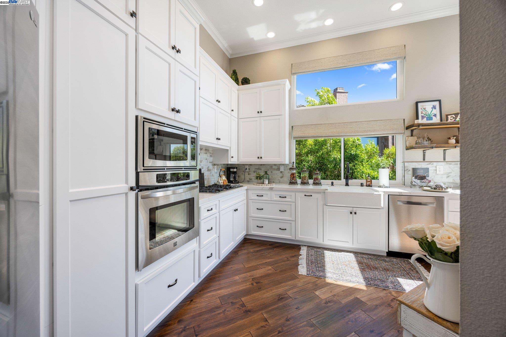 Detail Gallery Image 10 of 58 For 4057 W Lakeshore Dr, San Ramon,  CA 94582 - 3 Beds | 2/1 Baths