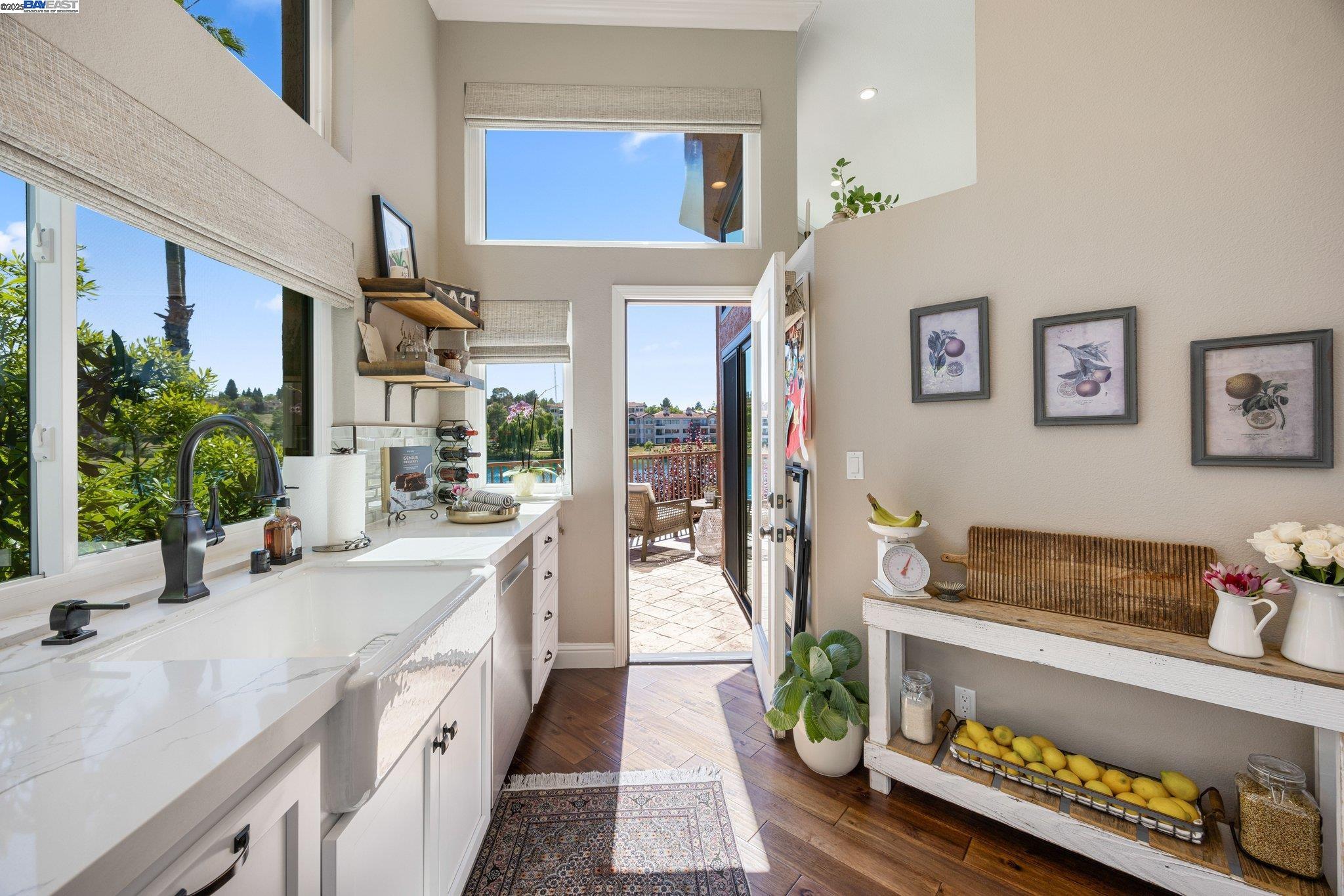 Detail Gallery Image 16 of 58 For 4057 W Lakeshore Dr, San Ramon,  CA 94582 - 3 Beds | 2/1 Baths