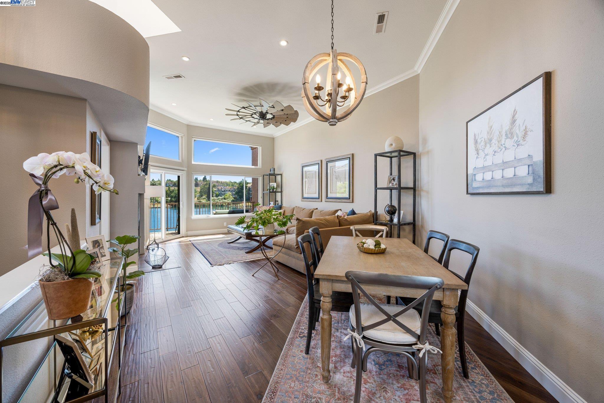 Detail Gallery Image 3 of 58 For 4057 W Lakeshore Dr, San Ramon,  CA 94582 - 3 Beds | 2/1 Baths