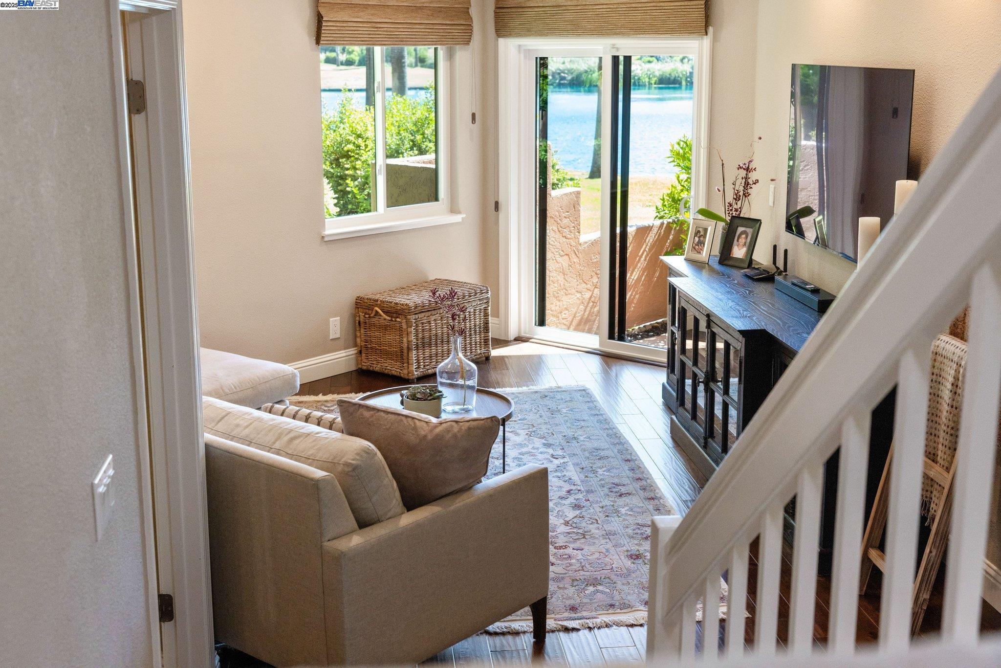 Detail Gallery Image 34 of 58 For 4057 W Lakeshore Dr, San Ramon,  CA 94582 - 3 Beds | 2/1 Baths