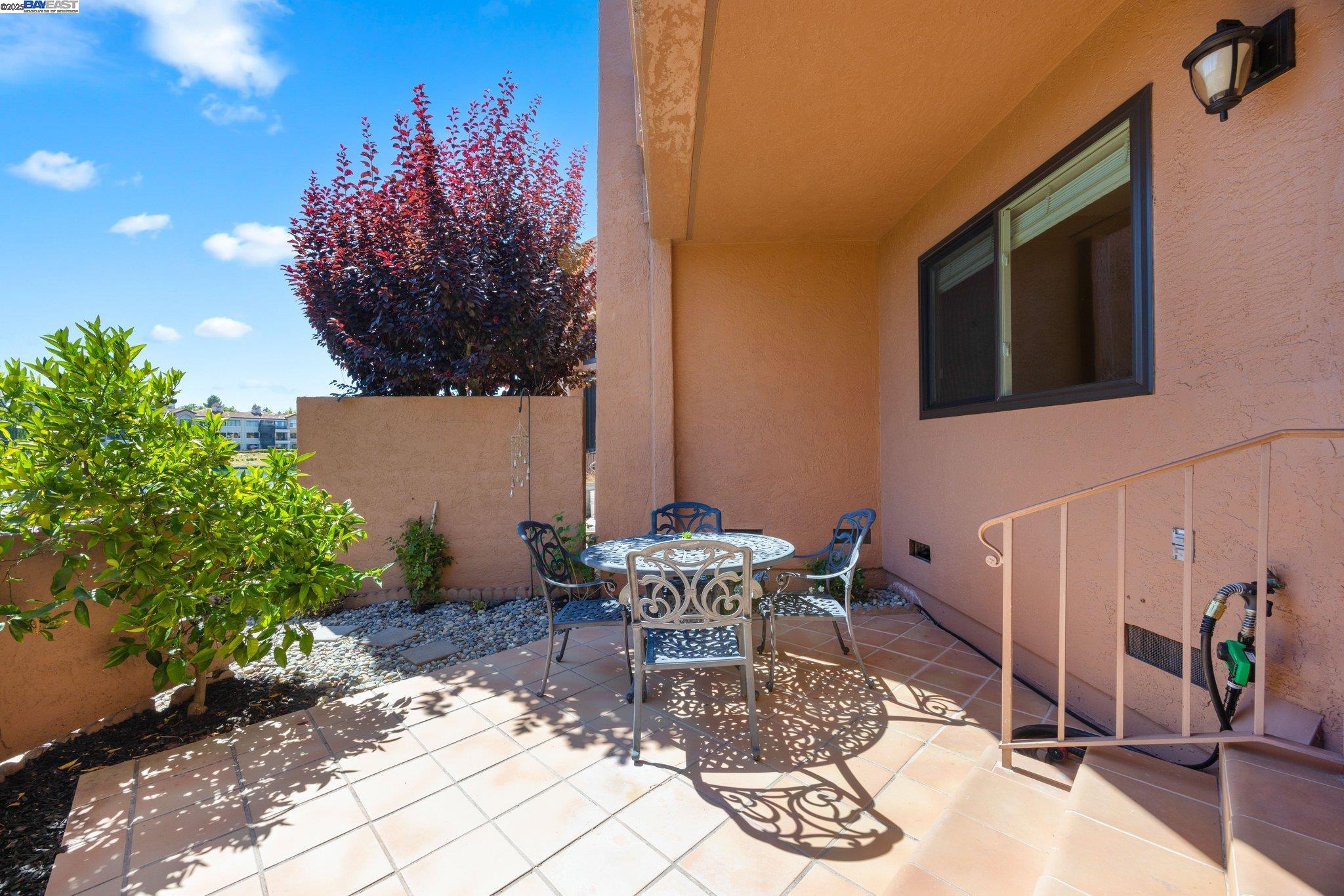 Detail Gallery Image 47 of 58 For 4057 W Lakeshore Dr, San Ramon,  CA 94582 - 3 Beds | 2/1 Baths