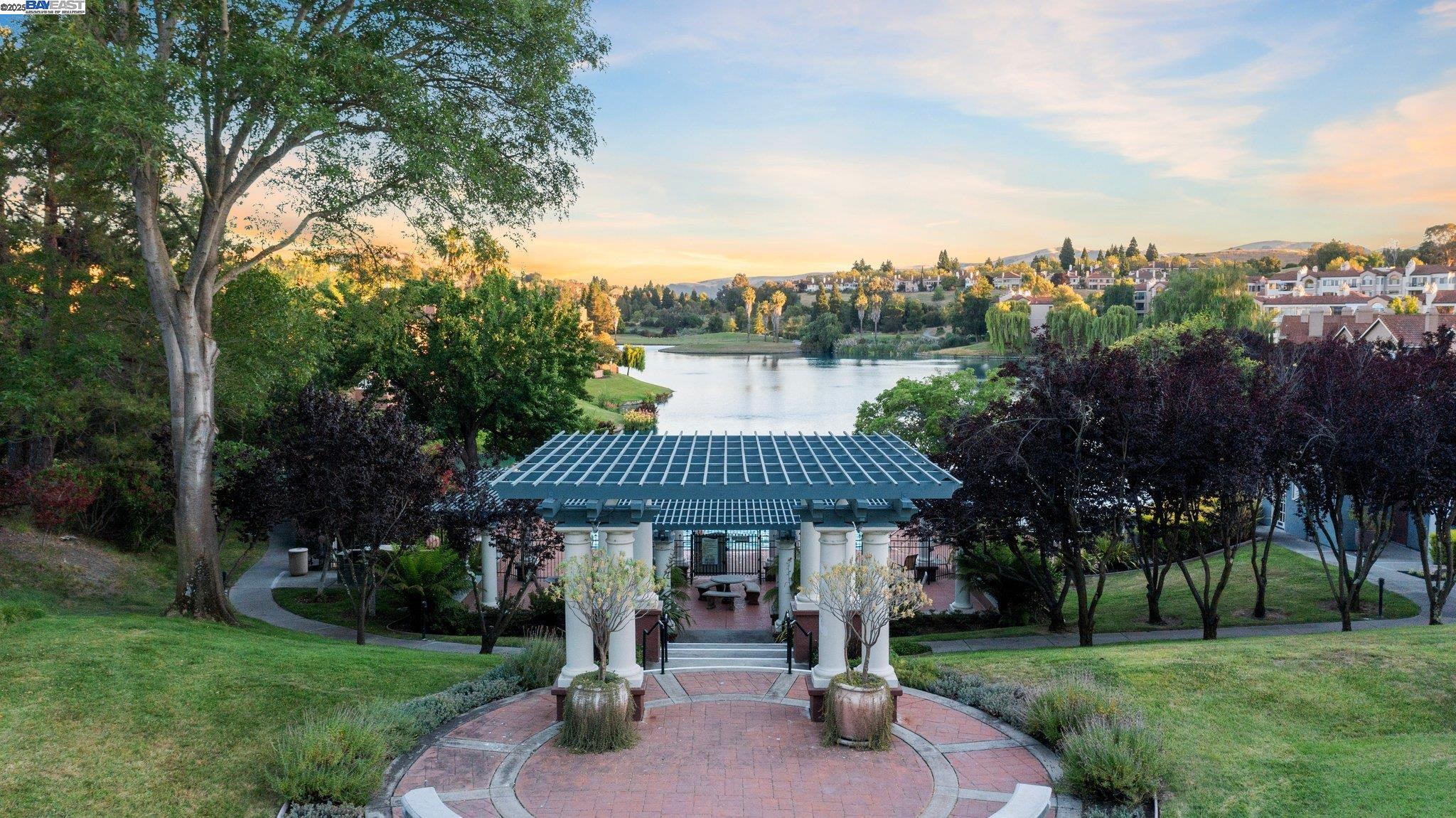 Detail Gallery Image 52 of 58 For 4057 W Lakeshore Dr, San Ramon,  CA 94582 - 3 Beds | 2/1 Baths
