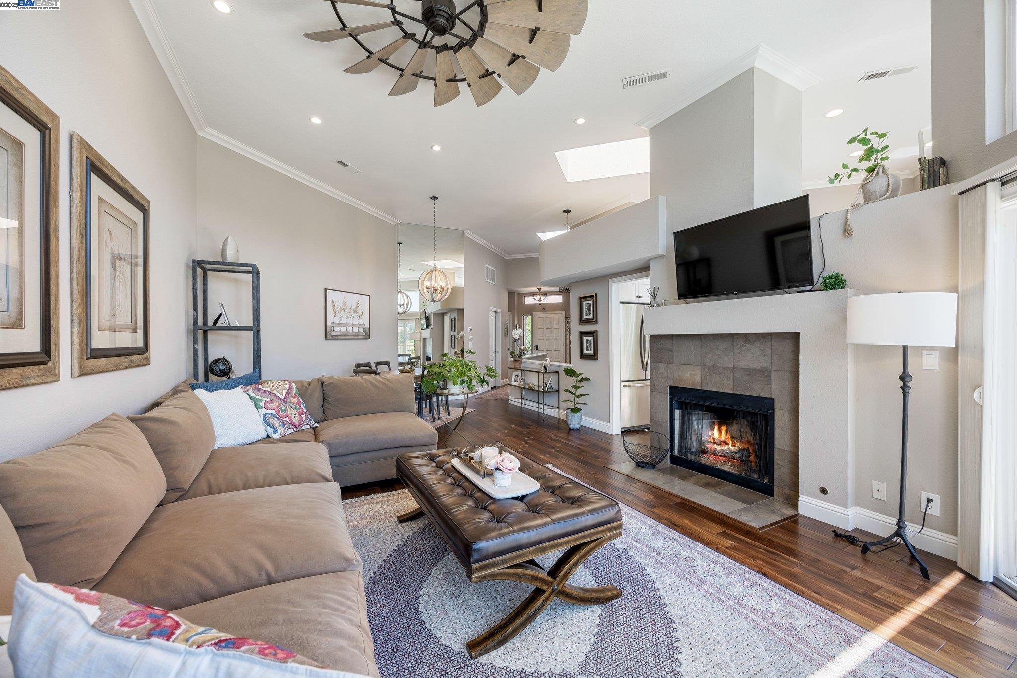 Detail Gallery Image 7 of 58 For 4057 W Lakeshore Dr, San Ramon,  CA 94582 - 3 Beds | 2/1 Baths