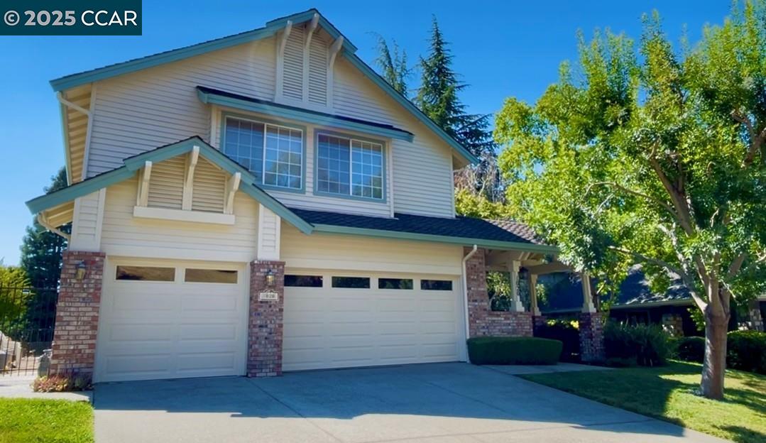 Detail Gallery Image 1 of 29 For 1020 Canyon Hills Road, San Ramon,  CA 94582 - 4 Beds | 2/1 Baths