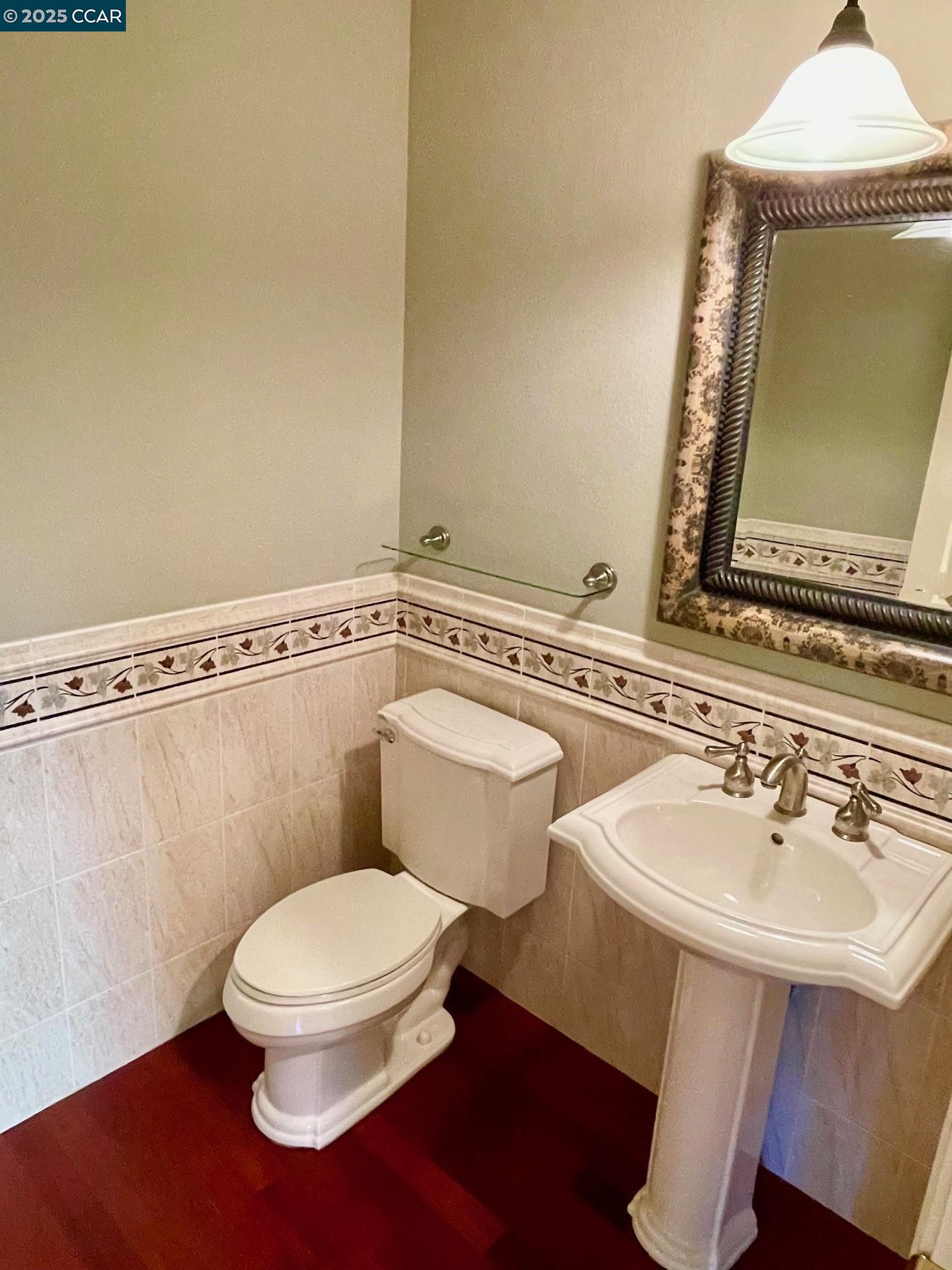 Detail Gallery Image 22 of 29 For 1020 Canyon Hills Road, San Ramon,  CA 94582 - 4 Beds | 2/1 Baths