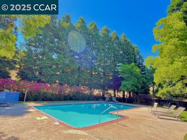 Detail Gallery Image 27 of 29 For 1020 Canyon Hills Road, San Ramon,  CA 94582 - 4 Beds | 2/1 Baths