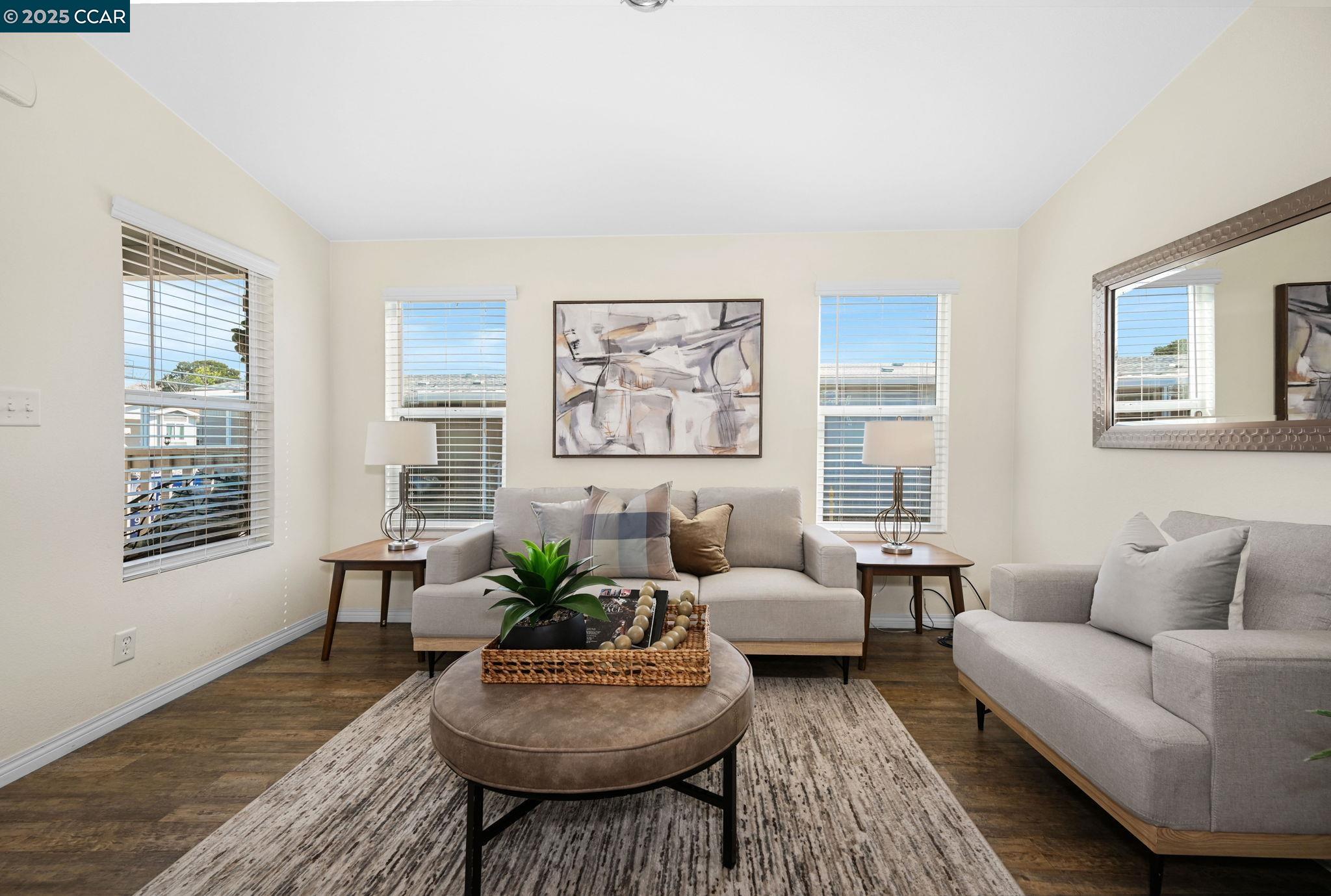Detail Gallery Image 7 of 26 For 16711 Marsh Creek Rd #109,  Clayton,  CA 94517 - 2 Beds | 2 Baths