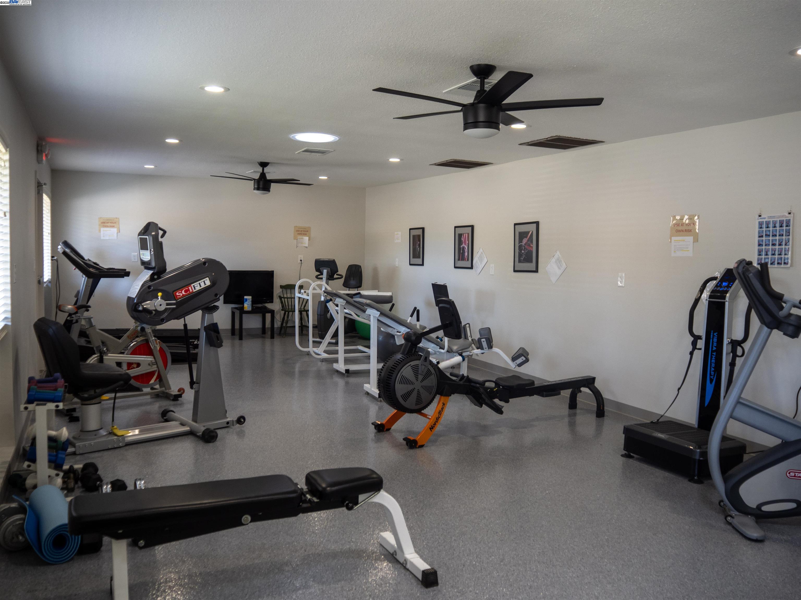 Detail Gallery Image 18 of 19 For 156 Dogwood Pl, San Ramon,  CA 94583 - 2 Beds | 2 Baths