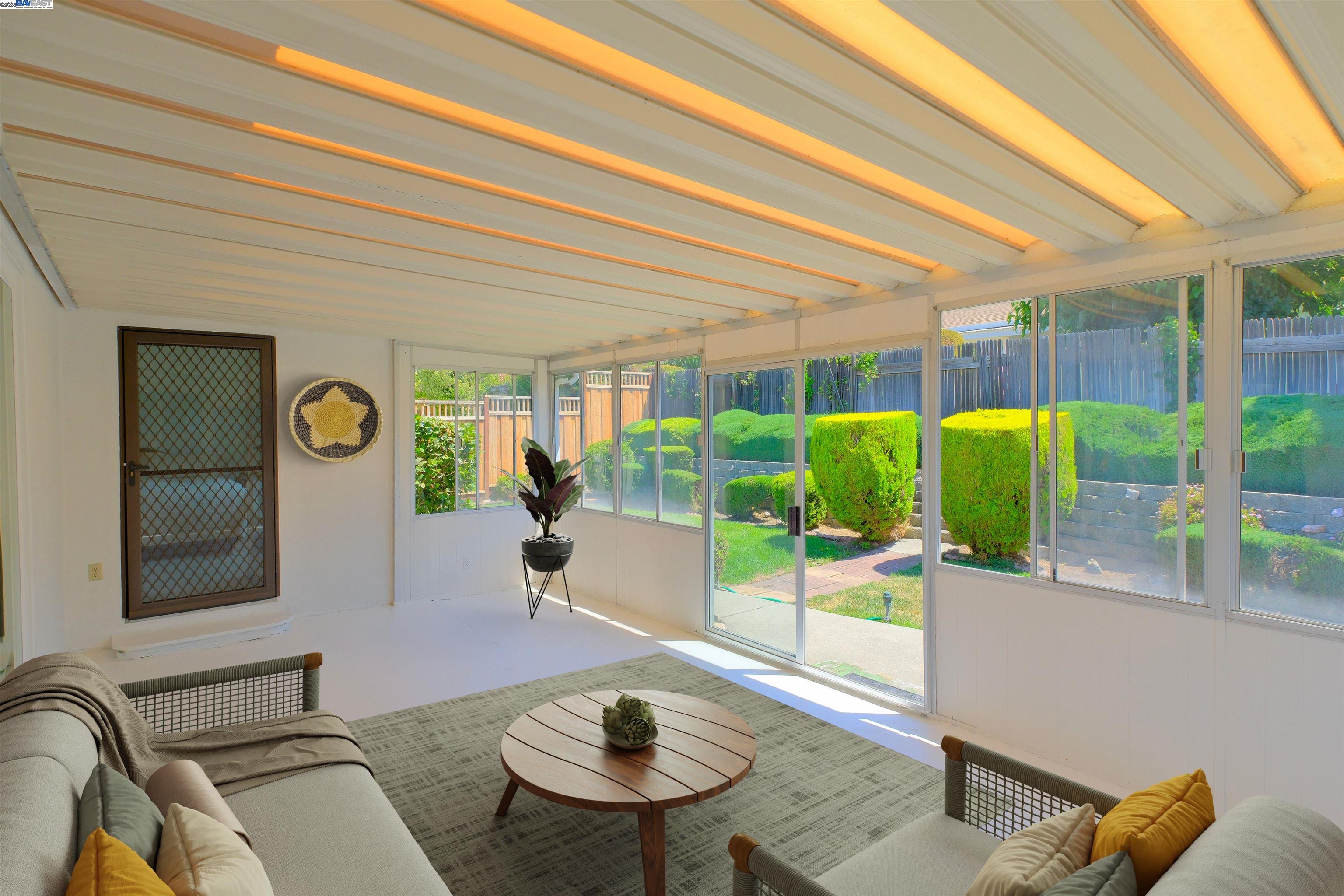 Detail Gallery Image 8 of 19 For 156 Dogwood Pl, San Ramon,  CA 94583 - 2 Beds | 2 Baths