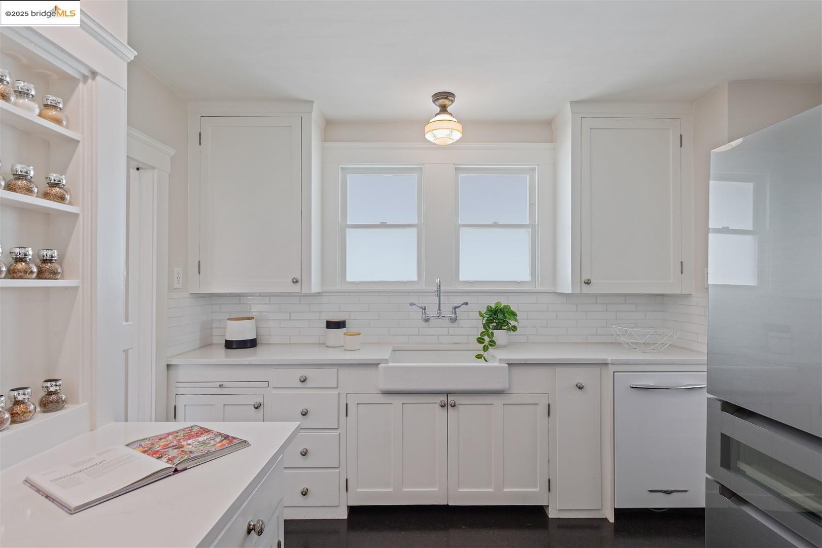 Detail Gallery Image 16 of 60 For 1342 Virginia Street, Berkeley,  CA 94702 - 2 Beds | 2 Baths