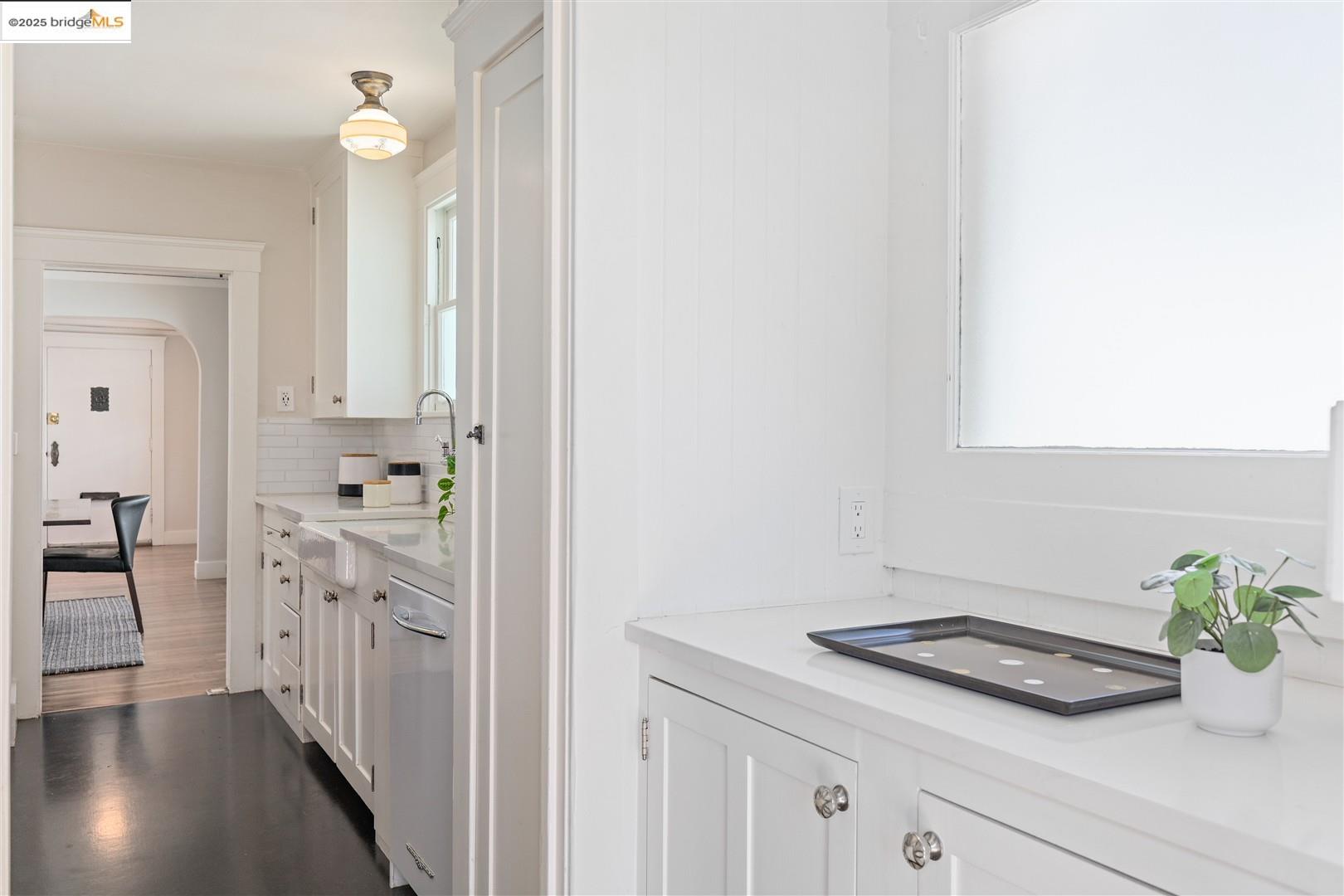 Detail Gallery Image 17 of 60 For 1342 Virginia Street, Berkeley,  CA 94702 - 2 Beds | 2 Baths
