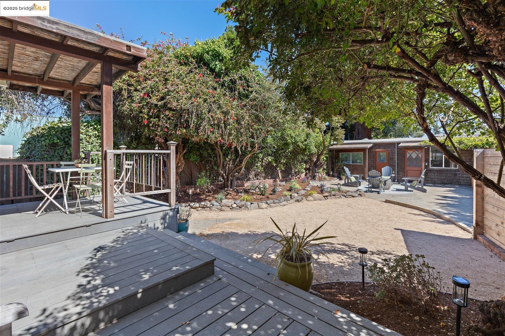Detail Gallery Image 25 of 60 For 1342 Virginia Street, Berkeley,  CA 94702 - 2 Beds | 2 Baths