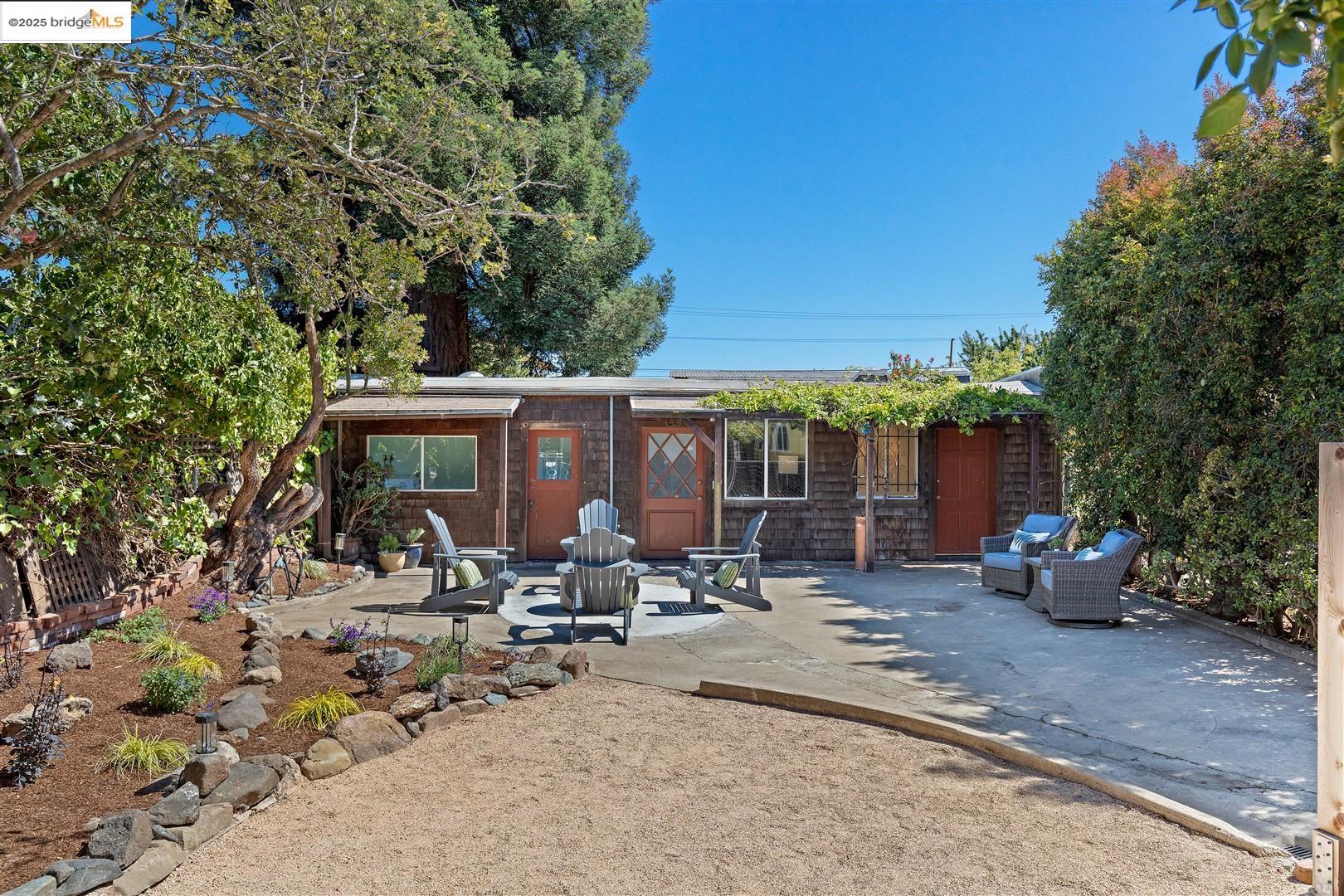 Detail Gallery Image 26 of 60 For 1342 Virginia Street, Berkeley,  CA 94702 - 2 Beds | 2 Baths