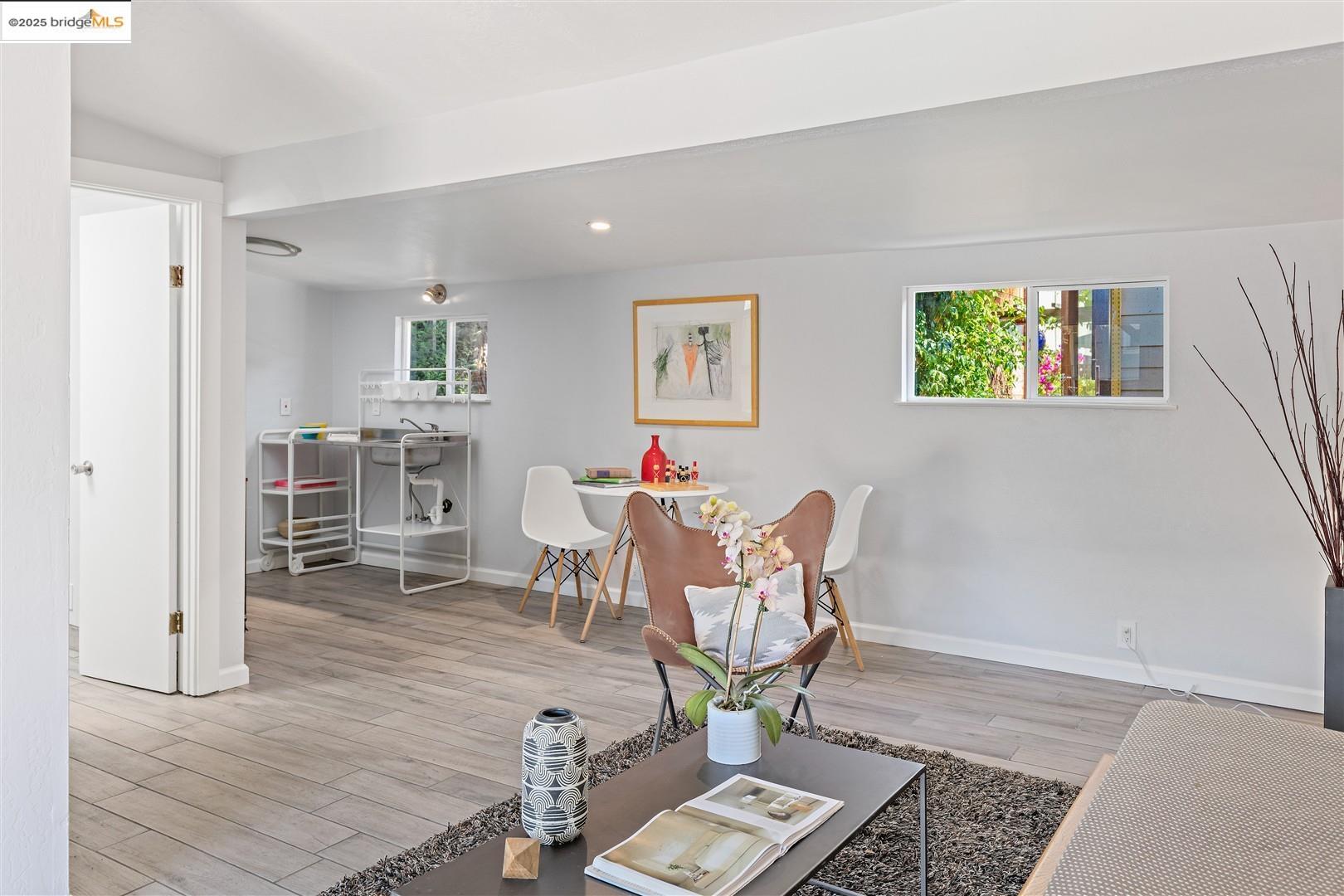 Detail Gallery Image 33 of 60 For 1342 Virginia Street, Berkeley,  CA 94702 - 2 Beds | 2 Baths