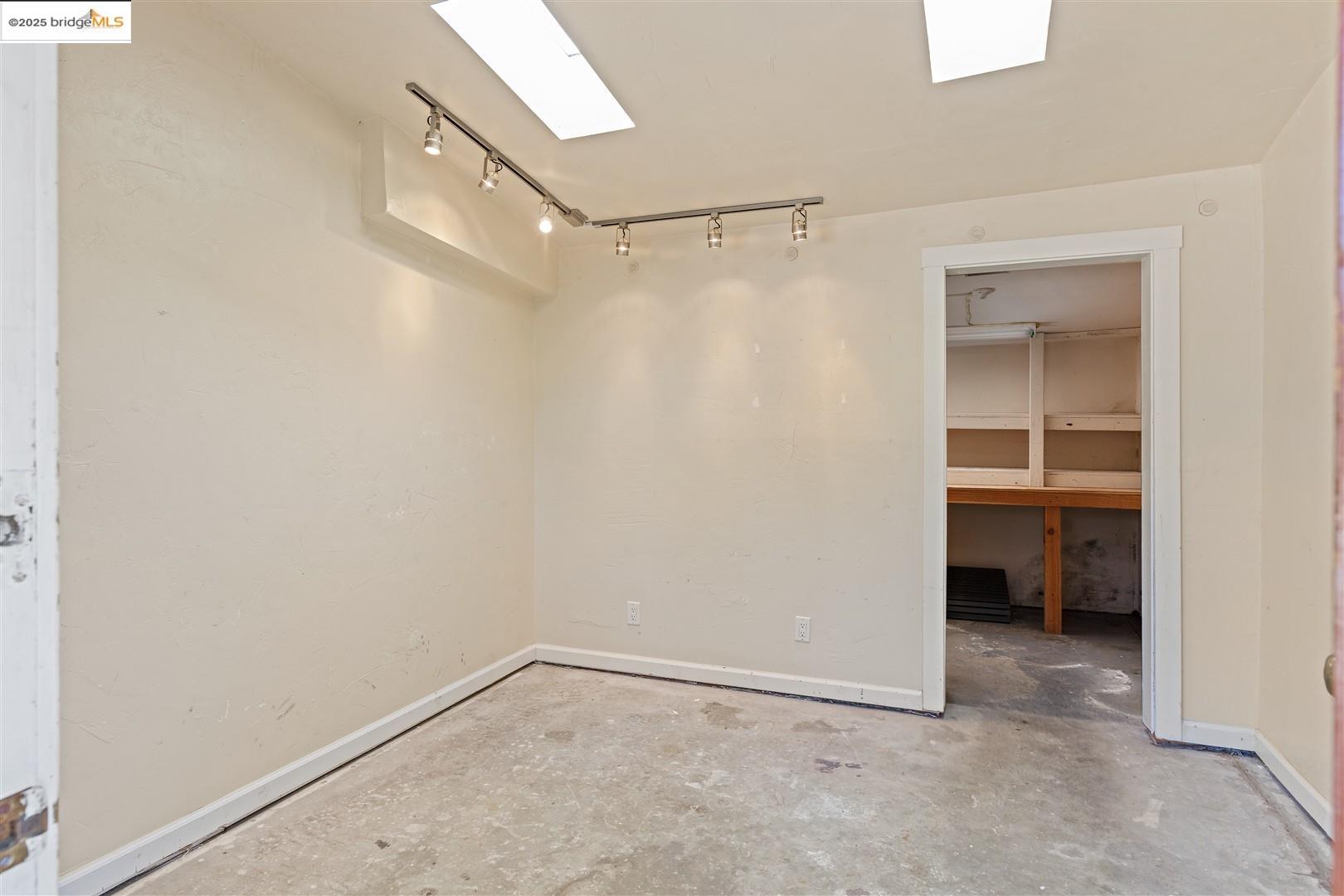 Detail Gallery Image 37 of 60 For 1342 Virginia Street, Berkeley,  CA 94702 - 2 Beds | 2 Baths