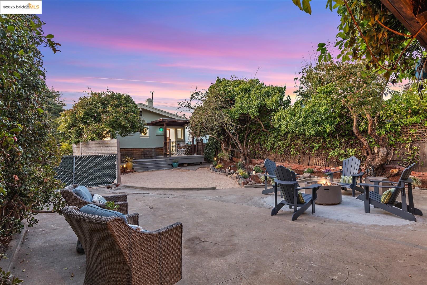 Detail Gallery Image 41 of 60 For 1342 Virginia Street, Berkeley,  CA 94702 - 2 Beds | 2 Baths