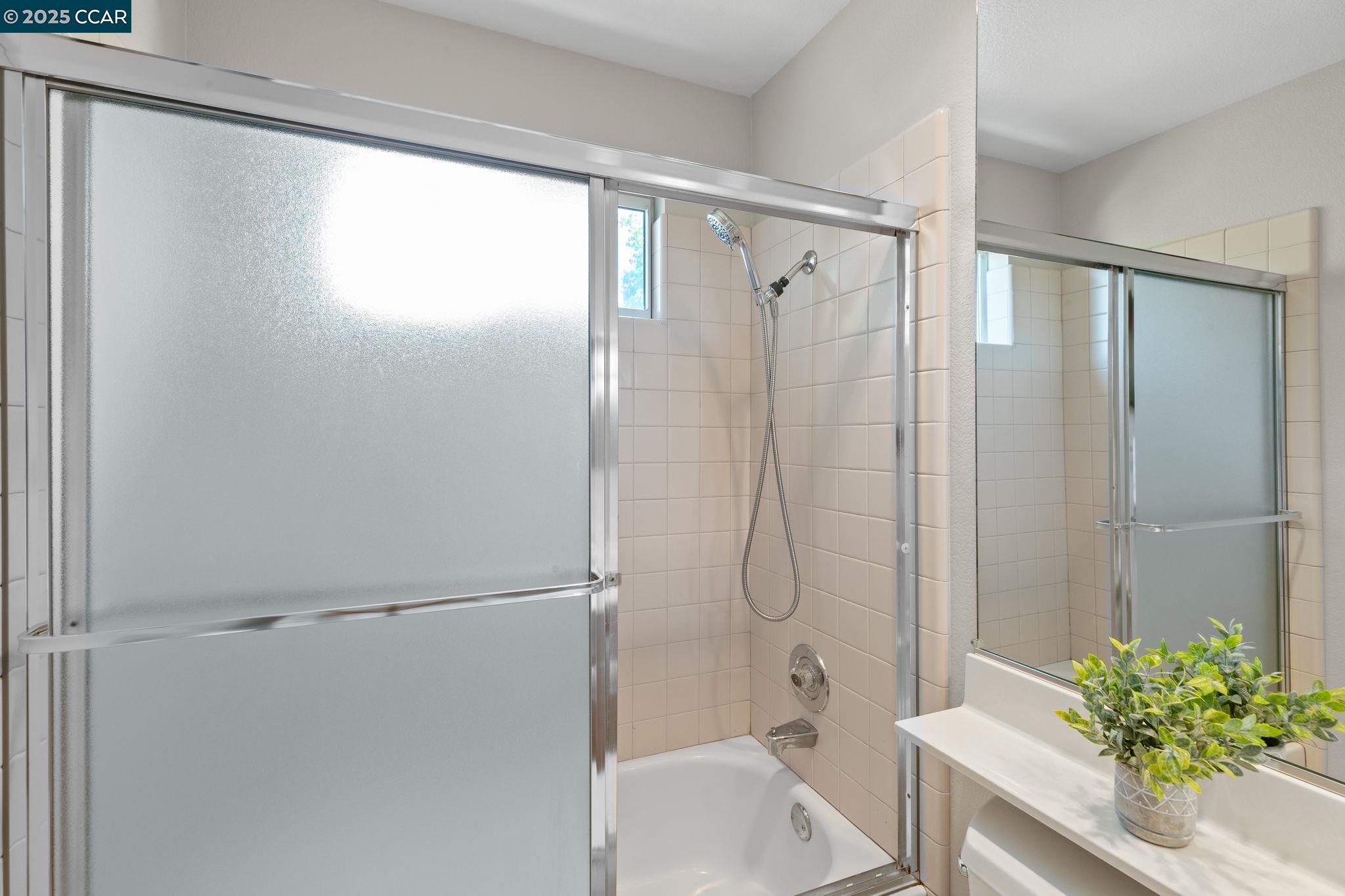 Photo #43: 41104699 Listing: Photo #43