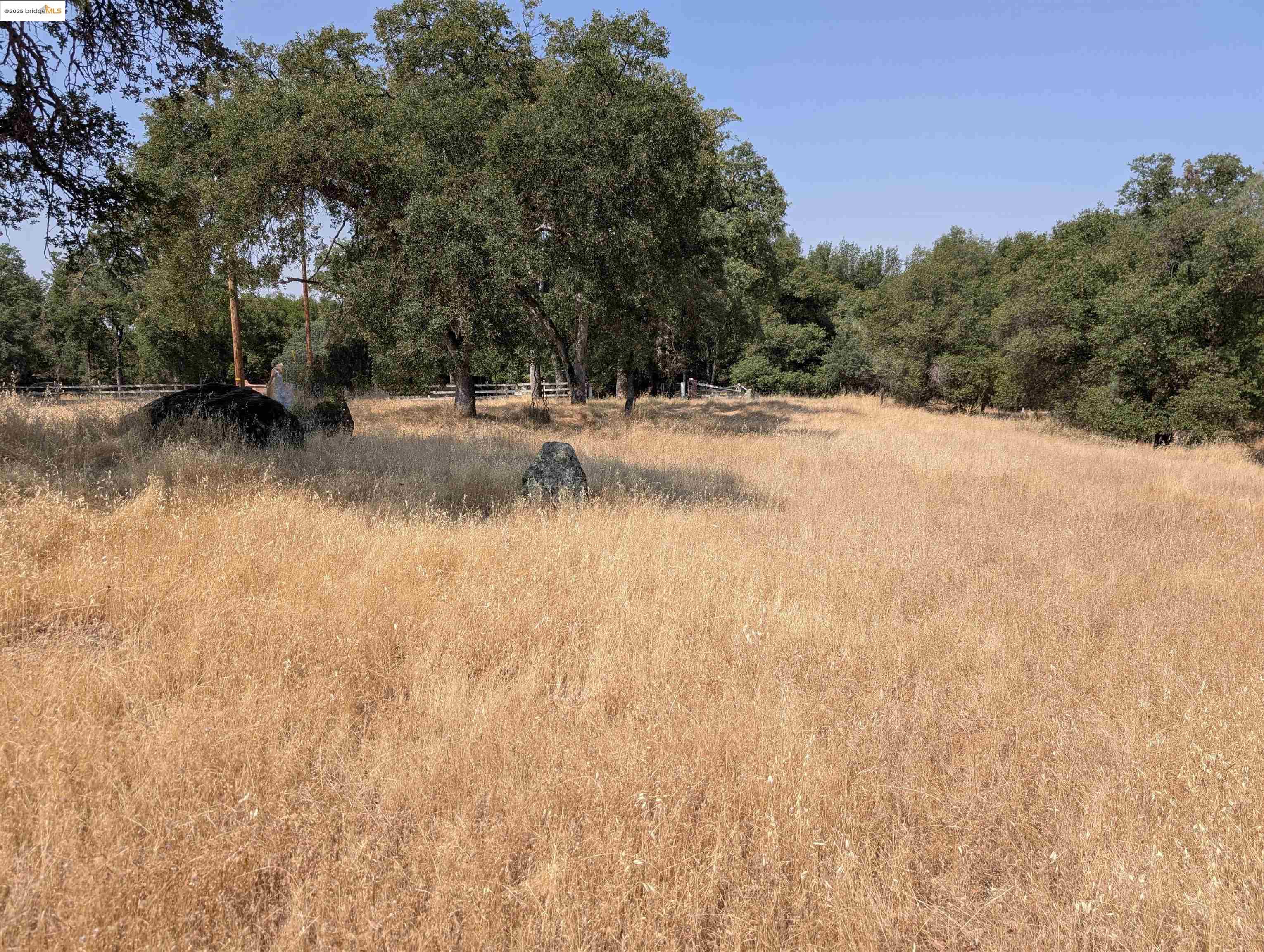 Detail Gallery Image 2 of 14 For 18340 Henry D Ct, Sonora,  CA 95370 - – Beds | – Baths