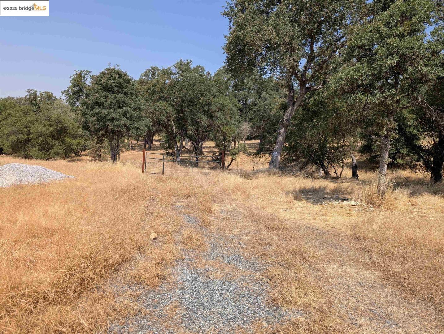 Detail Gallery Image 10 of 26 For 18340 Henry D Ct, Sonora,  CA 95370 - – Beds | – Baths