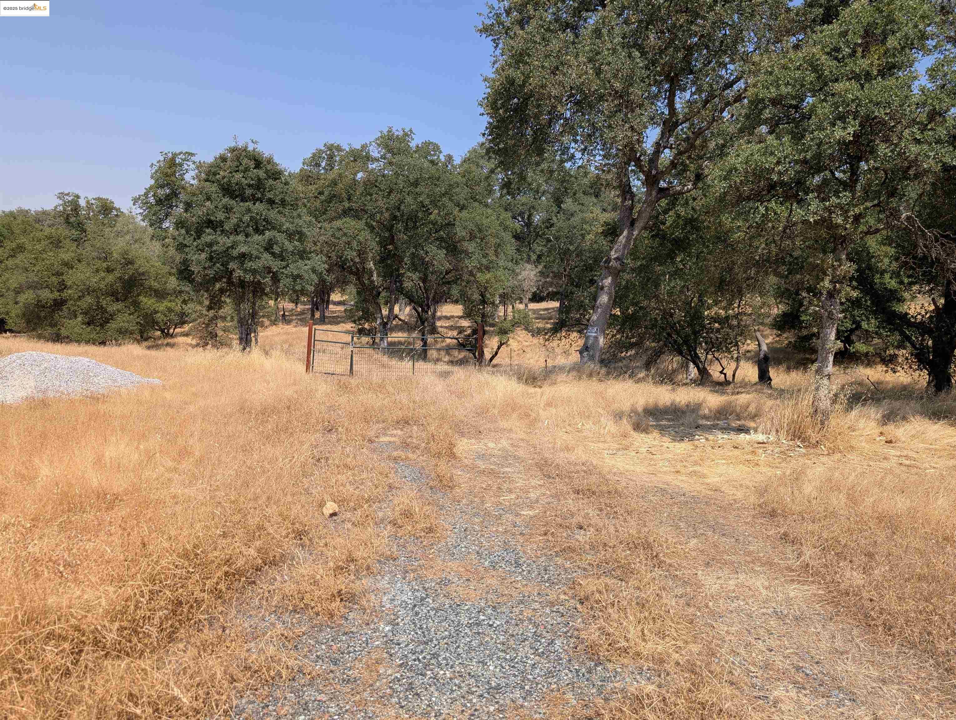 Detail Gallery Image 10 of 14 For 18340 Henry D Ct, Sonora,  CA 95370 - – Beds | – Baths