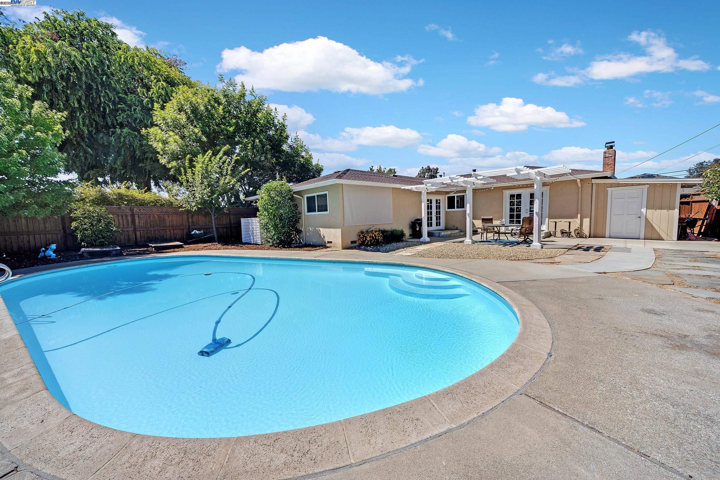Detail Gallery Image 26 of 28 For 1391 Anza Way, Livermore,  CA 94550 - 3 Beds | 2 Baths