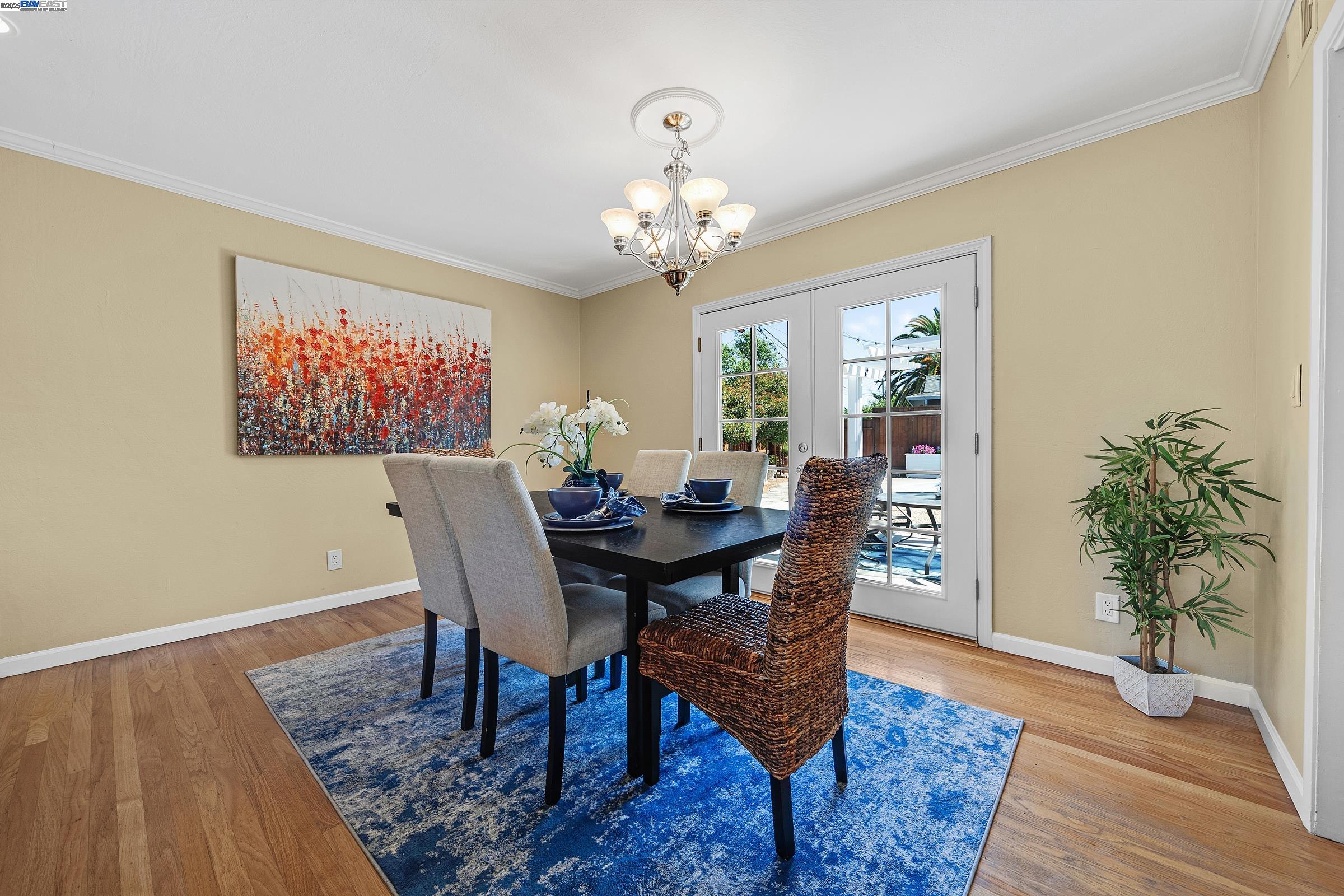 Detail Gallery Image 8 of 28 For 1391 Anza Way, Livermore,  CA 94550 - 3 Beds | 2 Baths