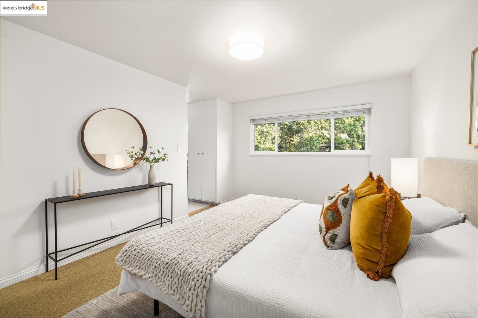 Detail Gallery Image 27 of 53 For 25 Cavoretto Ln, El Sobrante,  CA 94803 - 4 Beds | 2 Baths