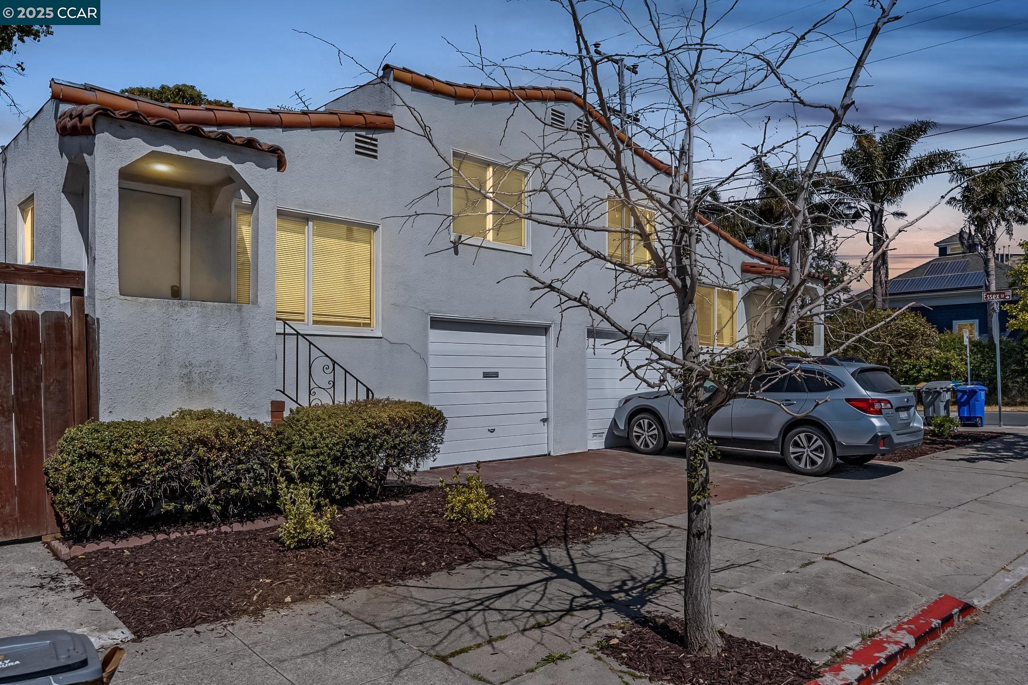 Detail Gallery Image 8 of 9 For 3038 Shattuck Ave, Berkeley,  CA 94705 - – Beds | – Baths