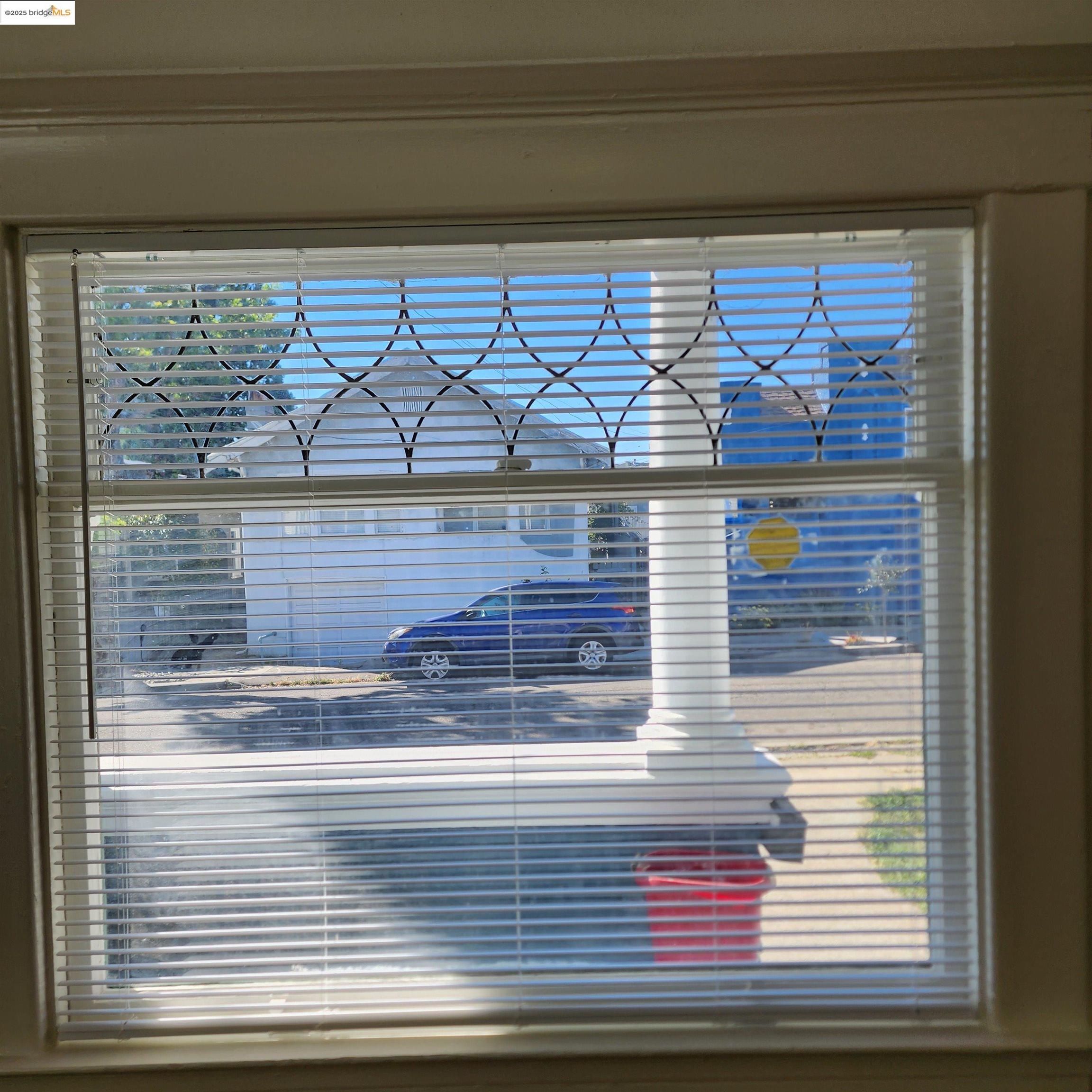 Detail Gallery Image 3 of 28 For 3122 Minna Ave, Oakland,  CA 94619 - – Beds | – Baths
