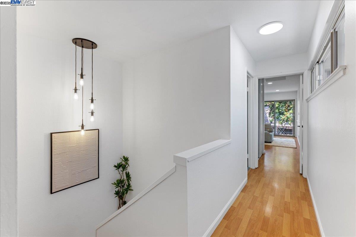 Detail Gallery Image 14 of 39 For 2427 South Dr, Santa Clara,  CA 95051 - 3 Beds | 2/1 Baths