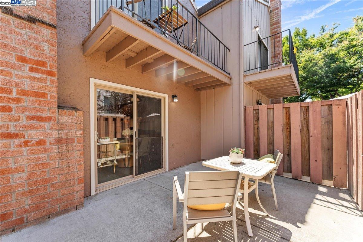 Detail Gallery Image 26 of 39 For 2427 South Dr, Santa Clara,  CA 95051 - 3 Beds | 2/1 Baths