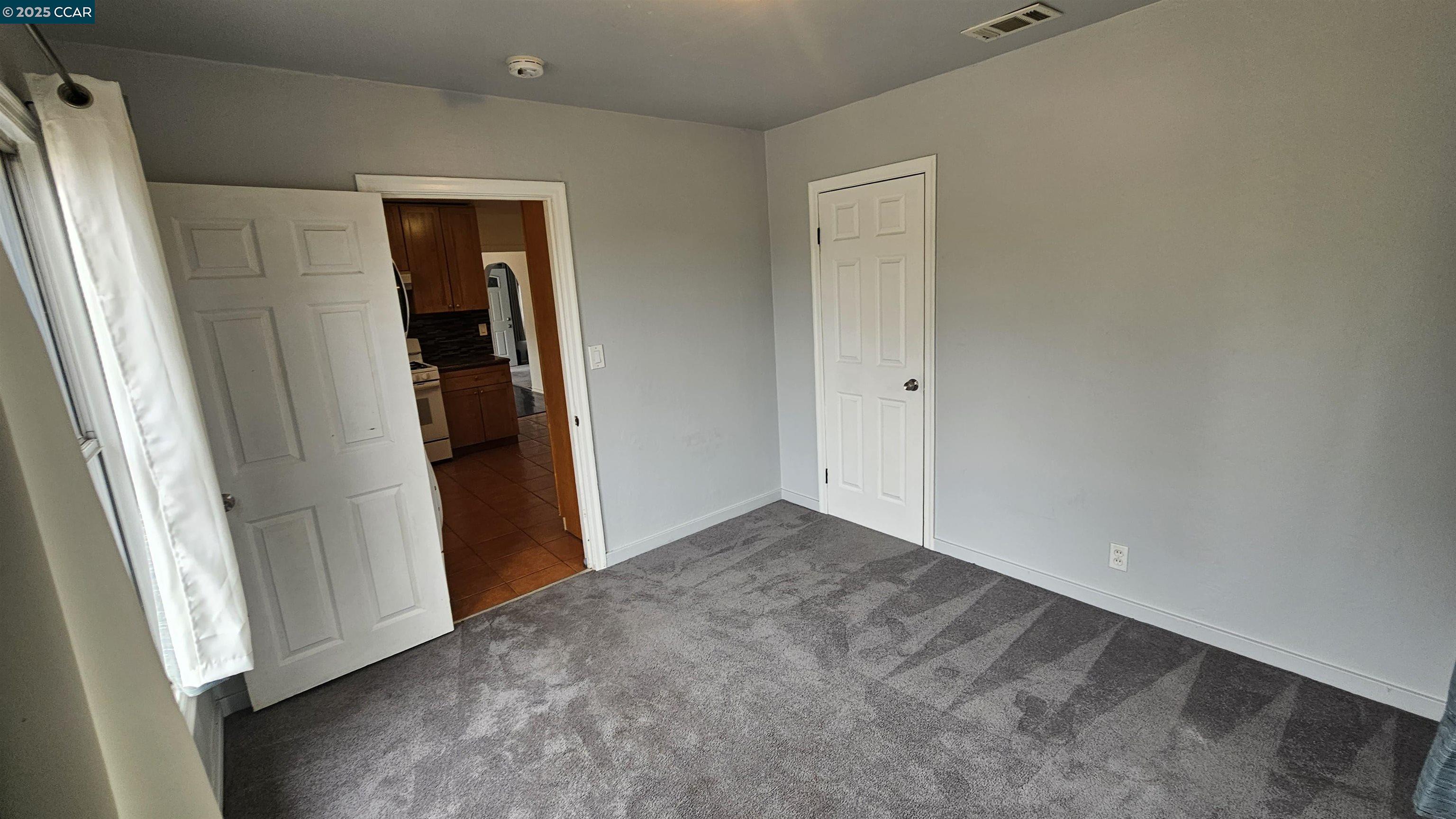 Detail Gallery Image 18 of 44 For 655 Garretson Ave, Rodeo,  CA 94572 - 5 Beds | 2 Baths