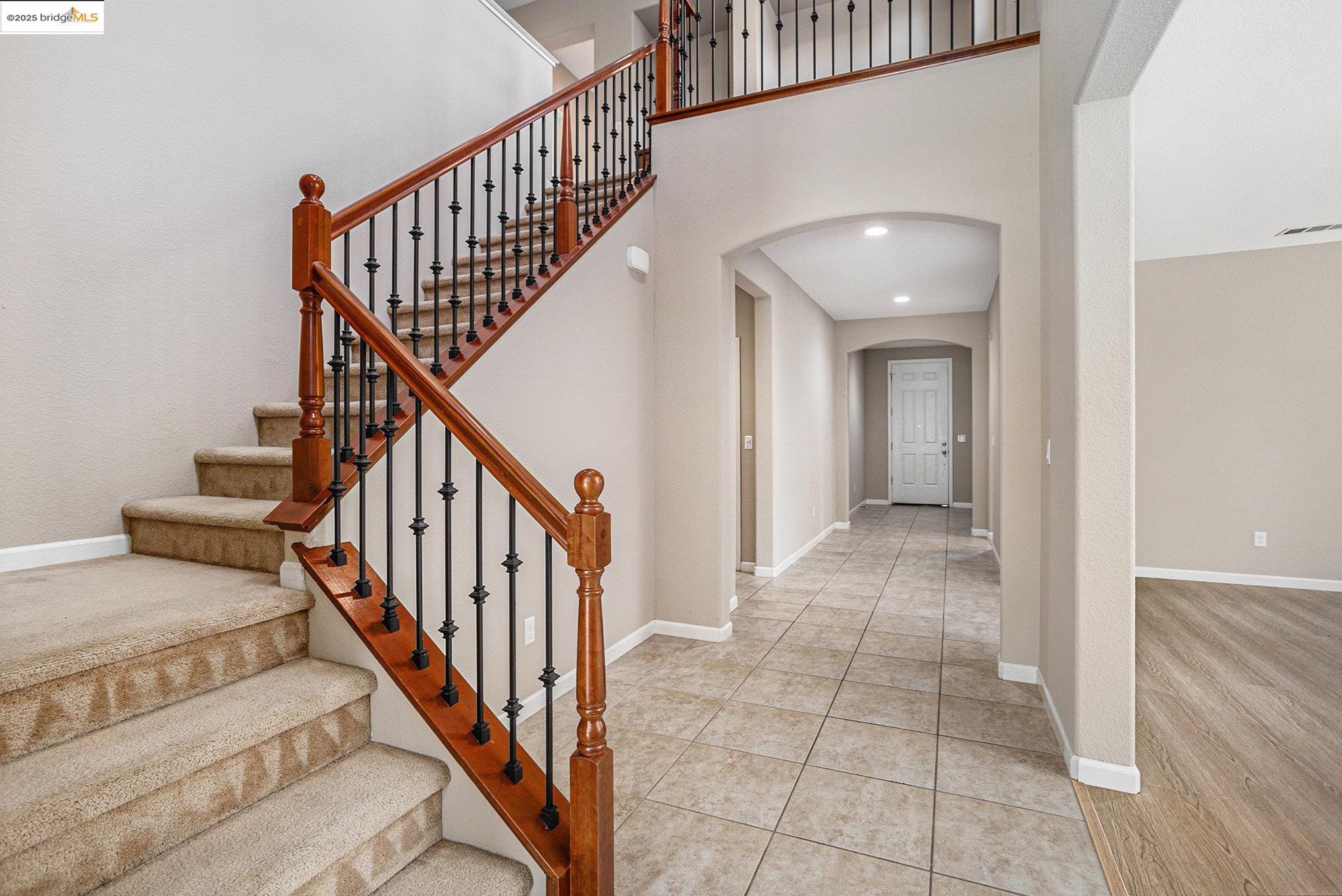 Detail Gallery Image 20 of 45 For 233 Hearthstone Cir, Oakley,  CA 94561 - 4 Beds | 3 Baths