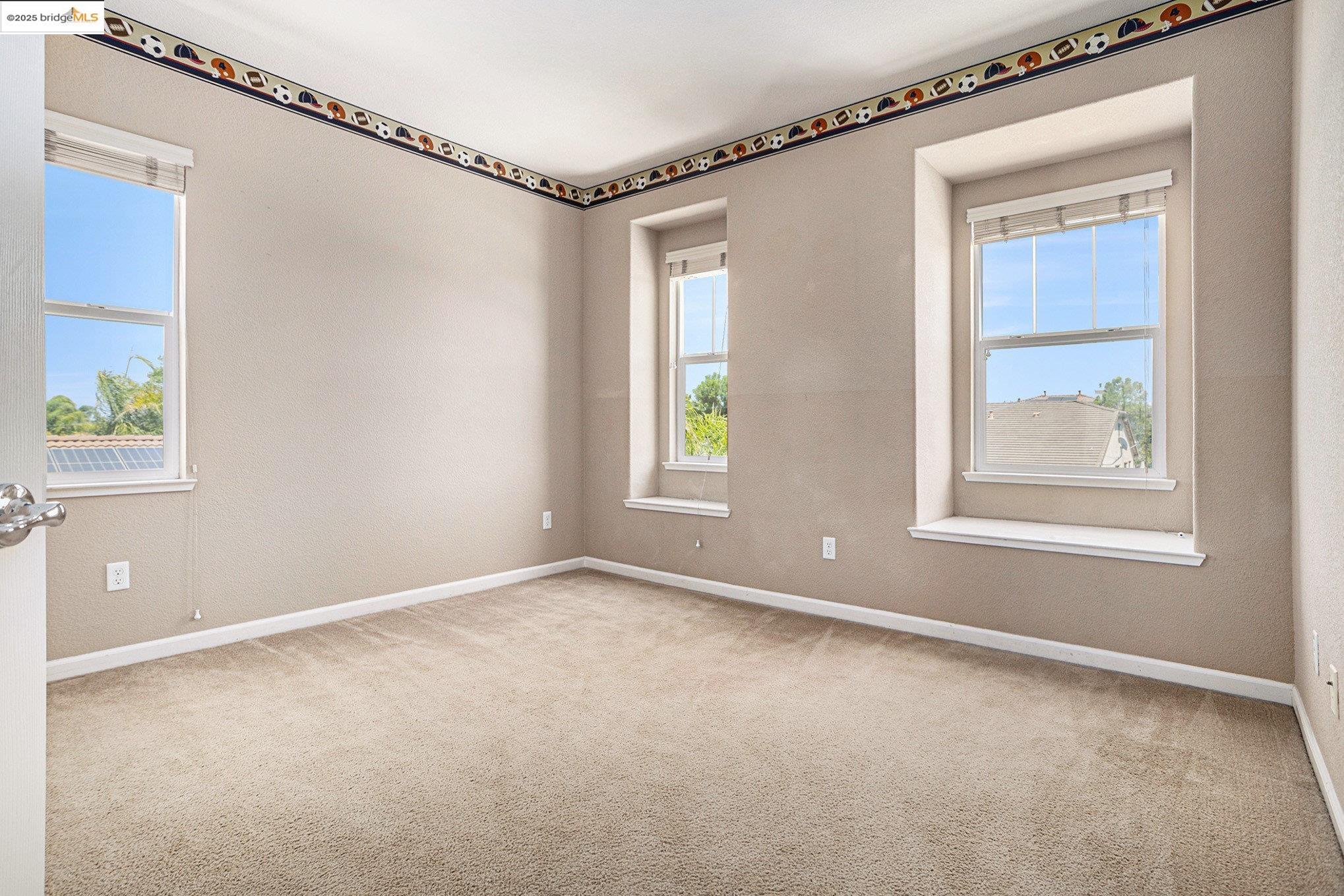 Detail Gallery Image 29 of 45 For 233 Hearthstone Cir, Oakley,  CA 94561 - 4 Beds | 3 Baths
