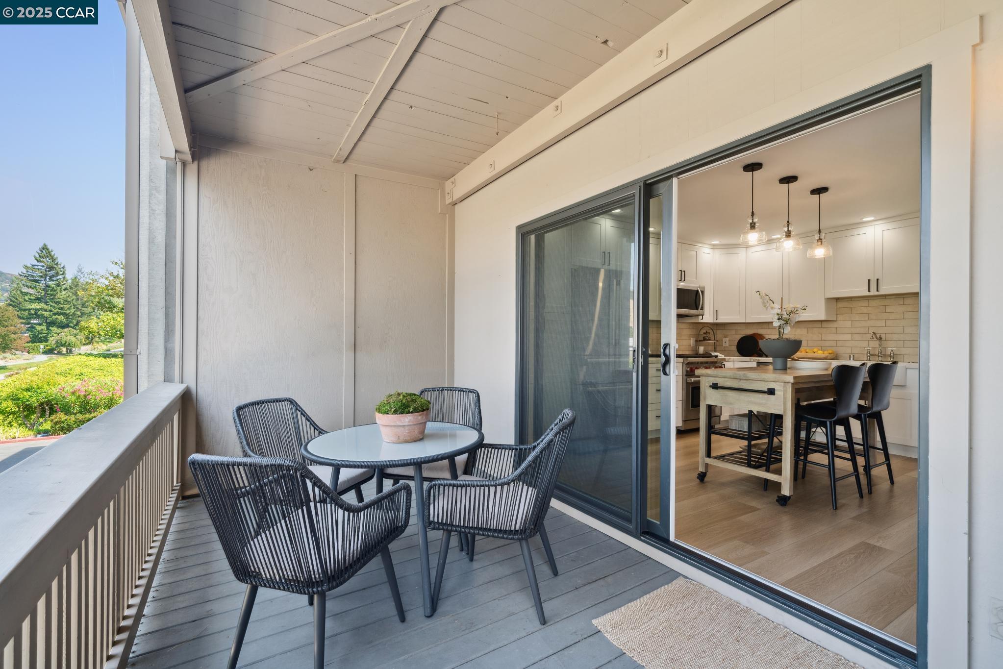 MLS: 41104711 Condo For Sale