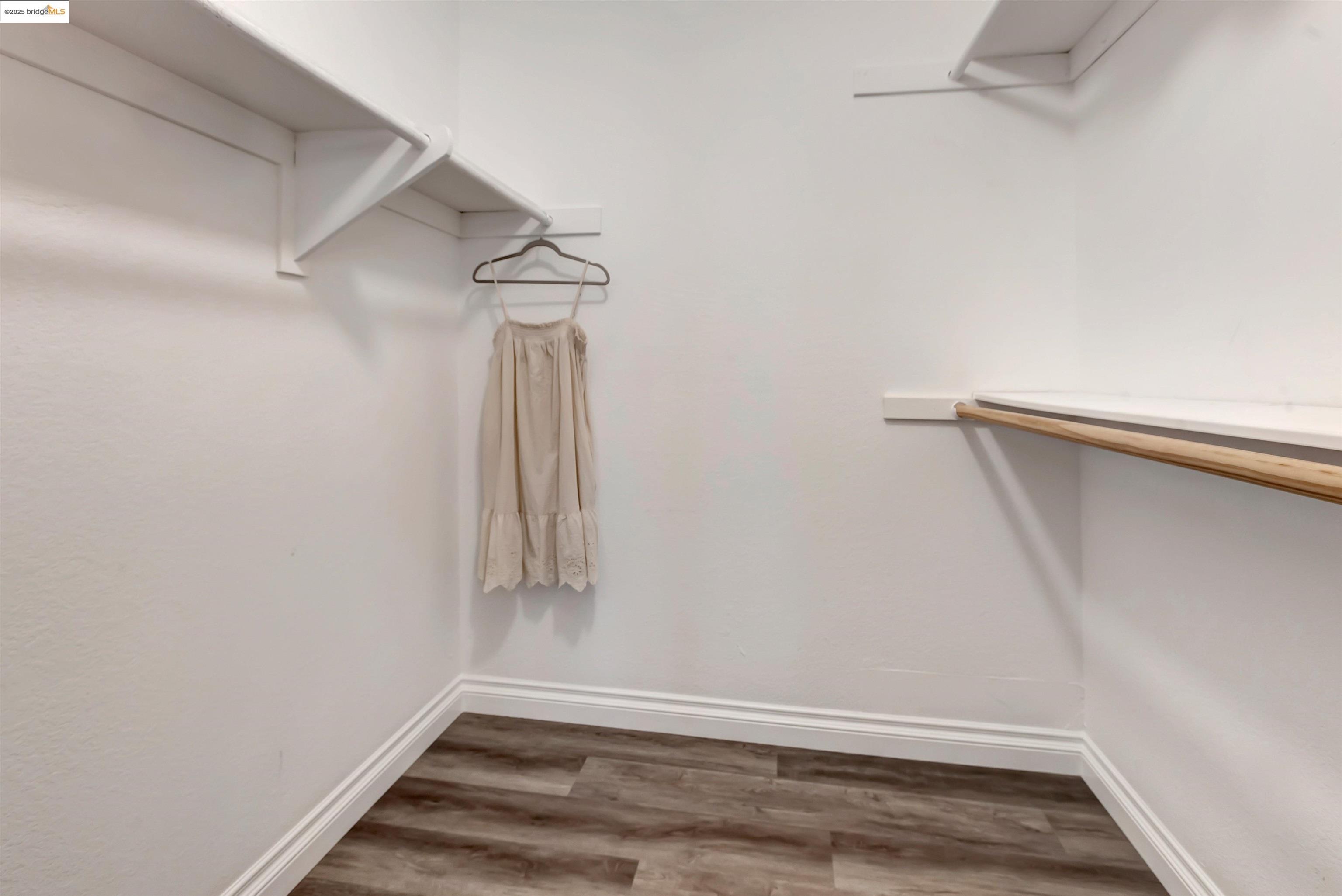Detail Gallery Image 11 of 21 For 22192 Rim Pointe 6b,  –,  CA 92630 - 2 Beds | 1 Baths