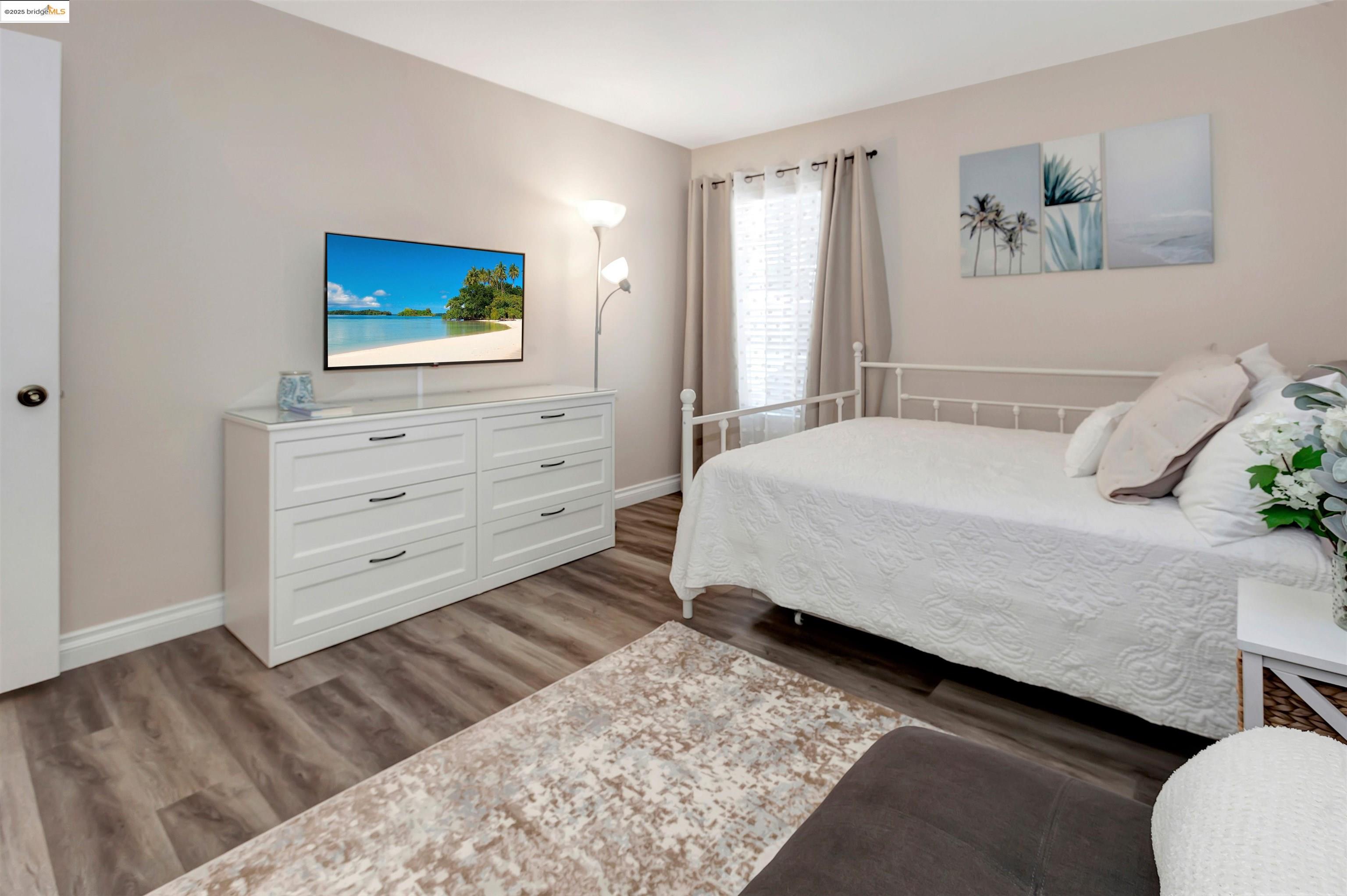 Detail Gallery Image 9 of 21 For 22192 Rim Pointe 6b,  –,  CA 92630 - 2 Beds | 1 Baths