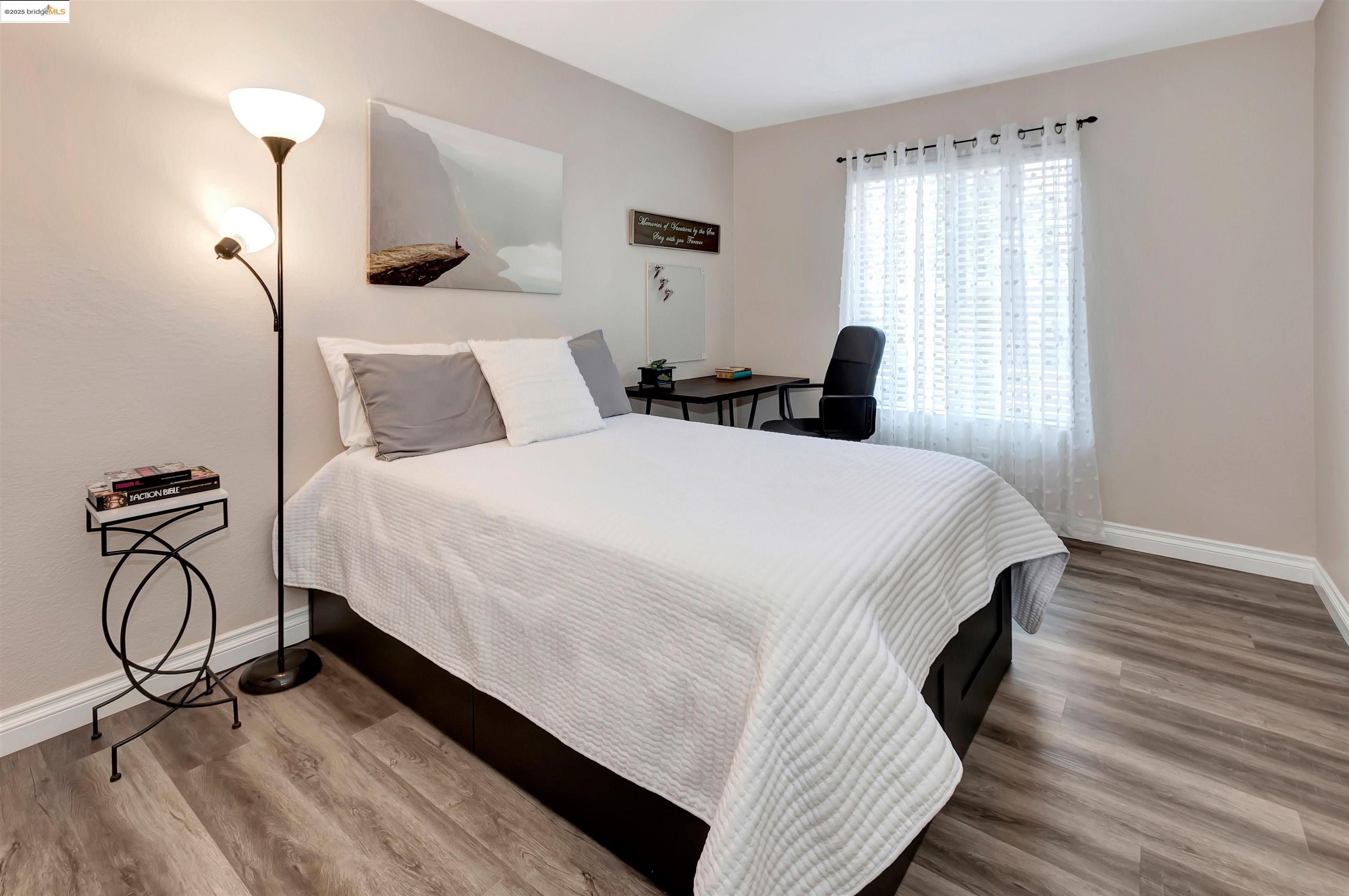 Detail Gallery Image 10 of 21 For 22192 Rim Pointe 6b,  –,  CA 92630 - 2 Beds | 1 Baths