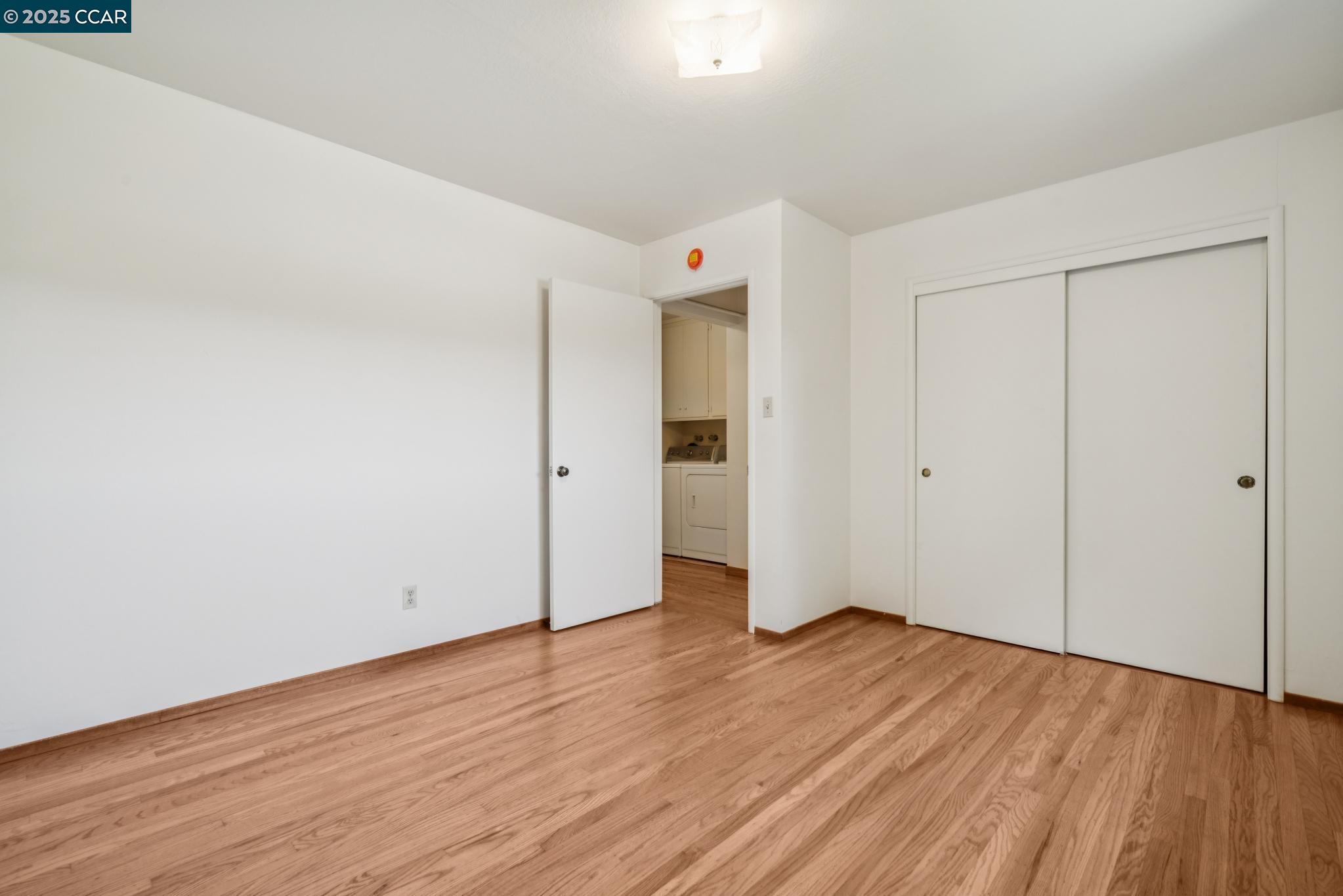 Detail Gallery Image 19 of 33 For 3881 Saint Marys St, Martinez,  CA 94553 - 4 Beds | 2/1 Baths