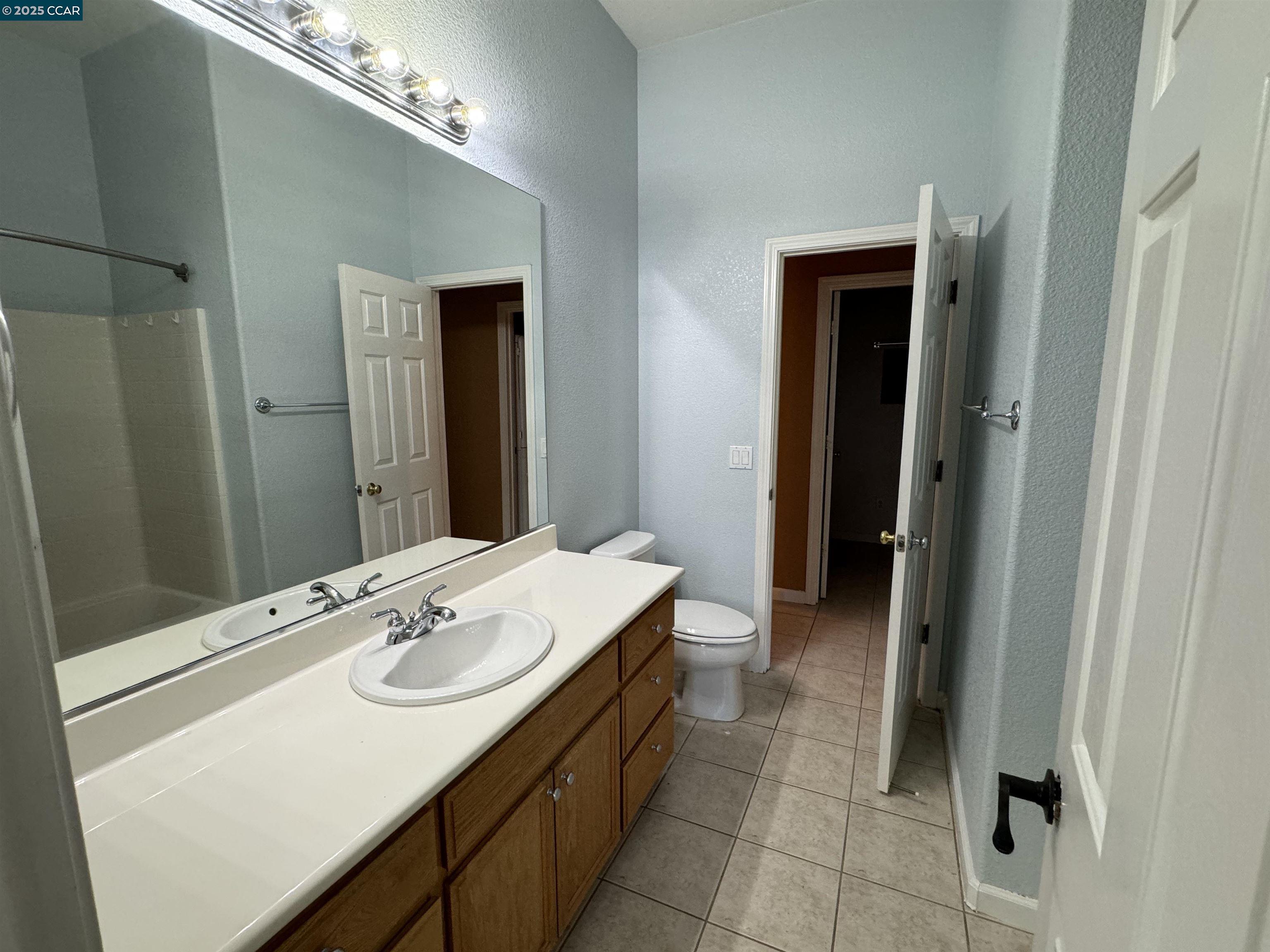 Detail Gallery Image 13 of 19 For 1174 Krona Lane, Concord,  CA 94521 - 3 Beds | 2/1 Baths