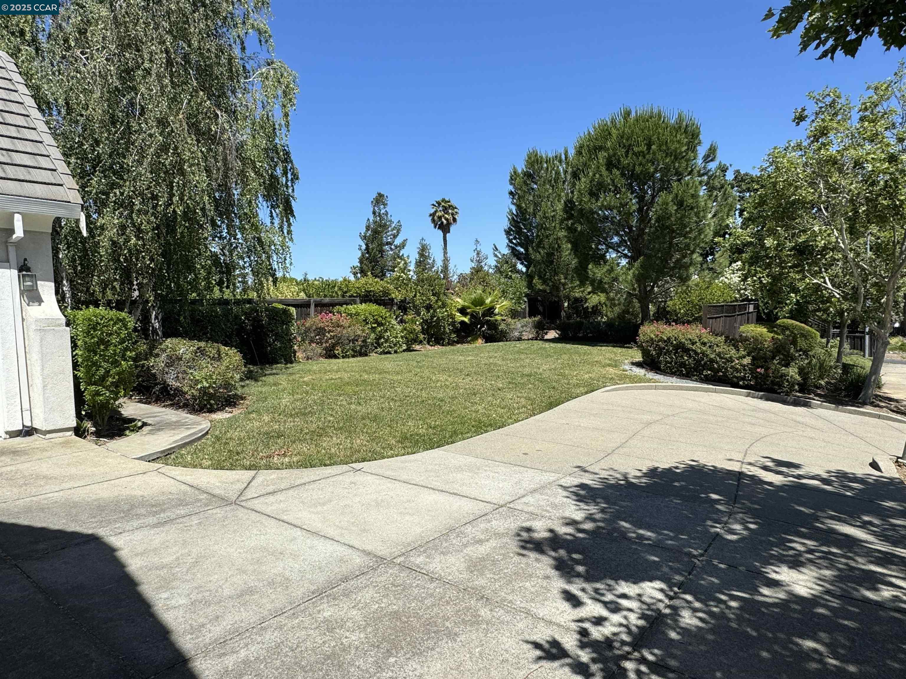 Detail Gallery Image 16 of 19 For 1174 Krona Lane, Concord,  CA 94521 - 3 Beds | 2/1 Baths