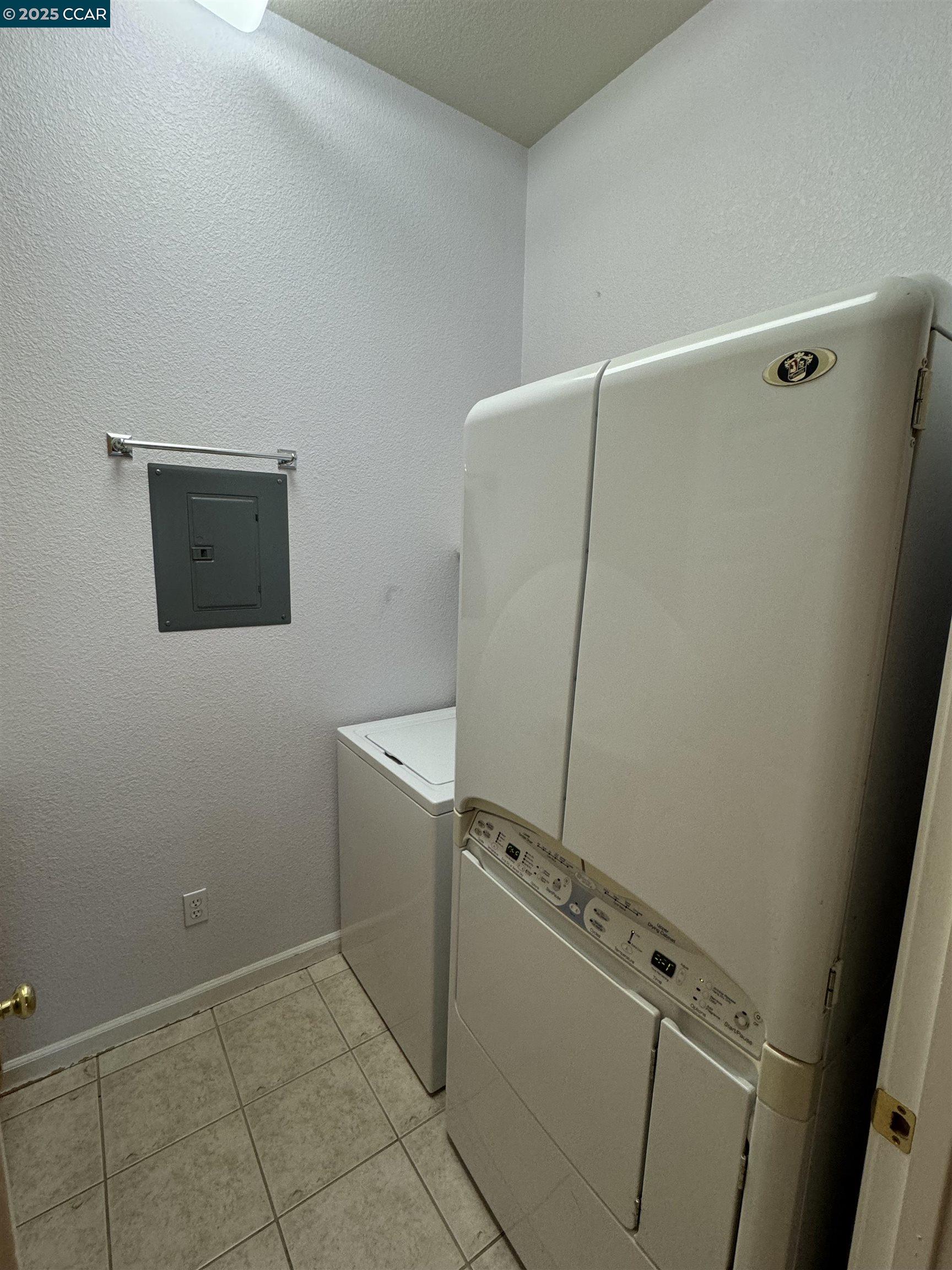 Detail Gallery Image 19 of 19 For 1174 Krona Lane, Concord,  CA 94521 - 3 Beds | 2/1 Baths