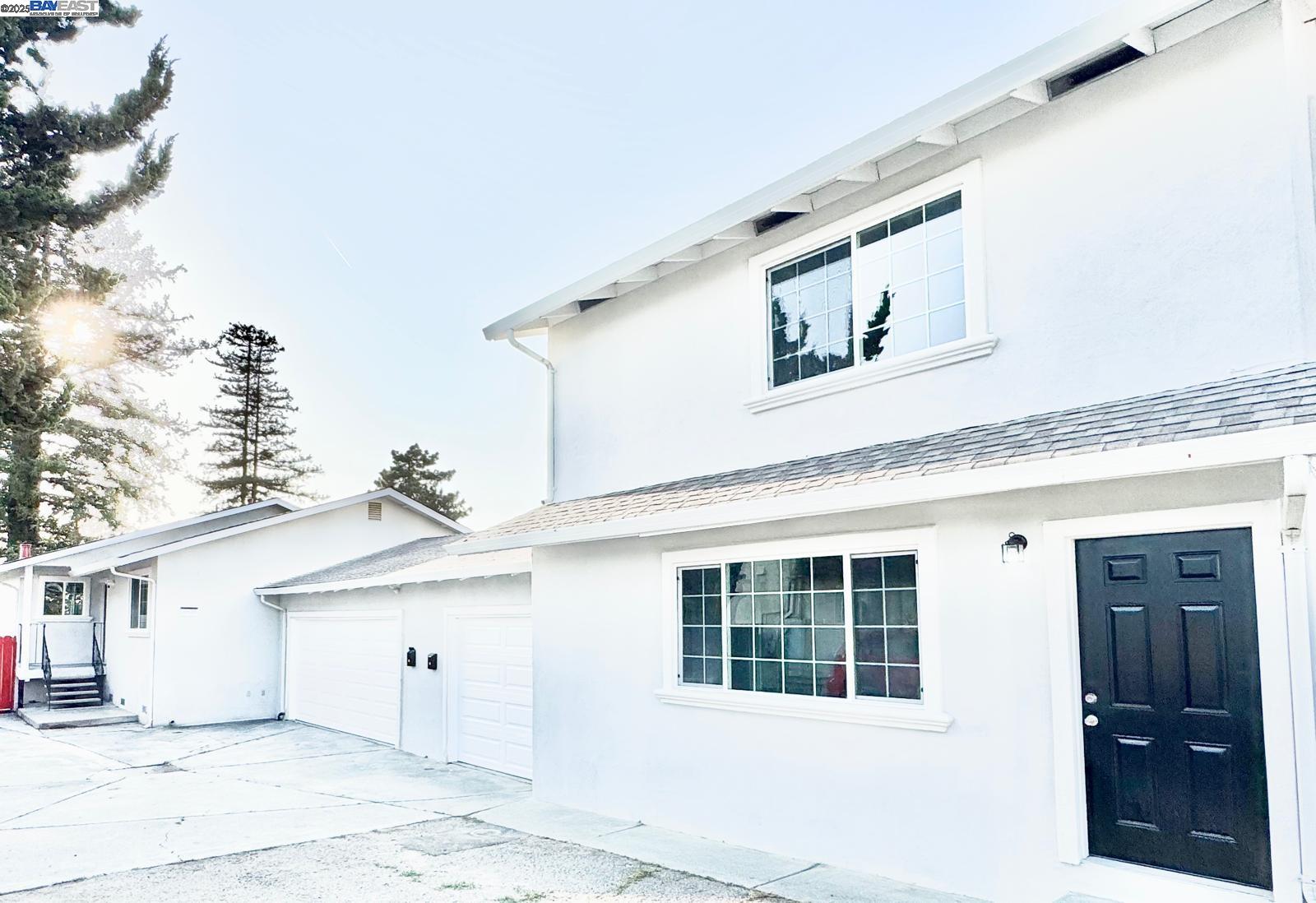 Detail Gallery Image 1 of 59 For 20595 Center St, Castro Valley,  CA 94546 - – Beds | – Baths