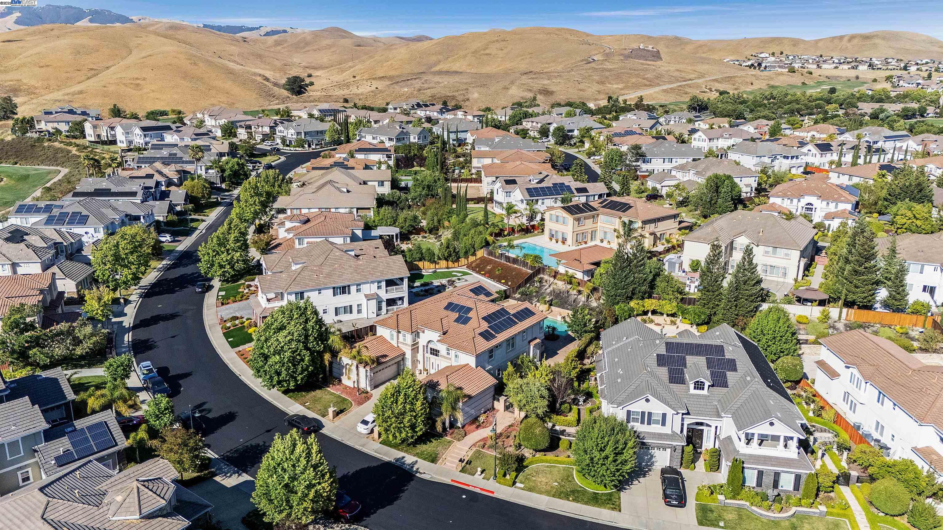 Detail Gallery Image 47 of 49 For 6013 Kingsmill Ter, Dublin,  CA 94568 - 5 Beds | 5/1 Baths